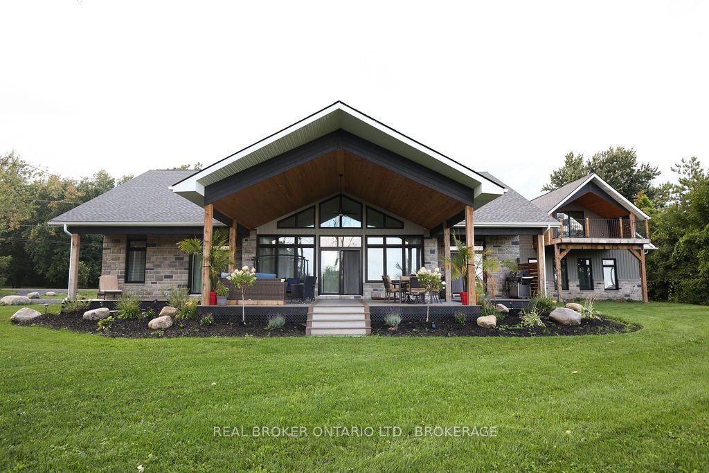 15616 Manning Road, South Stormont, ON K0C 1M0 photo 3