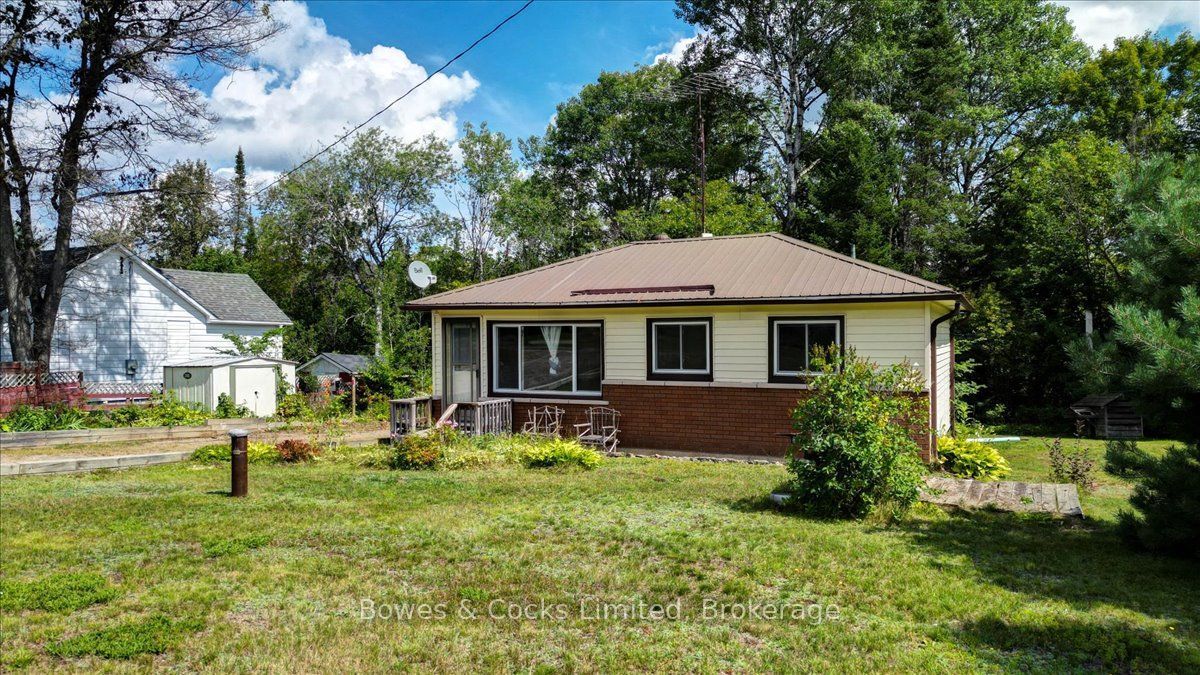 2146 Loop Road, Highlands East, ON K0L 2Y0 photo 4