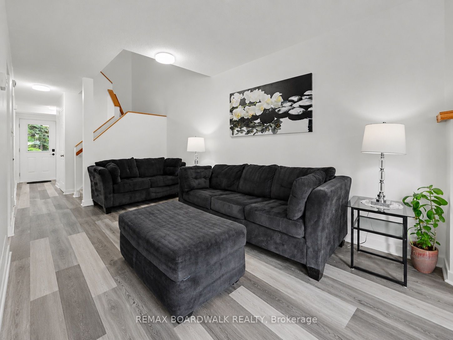314 Valade Crescent, Orleans - Cumberland and Area, ON K4A 2X4 photo 5