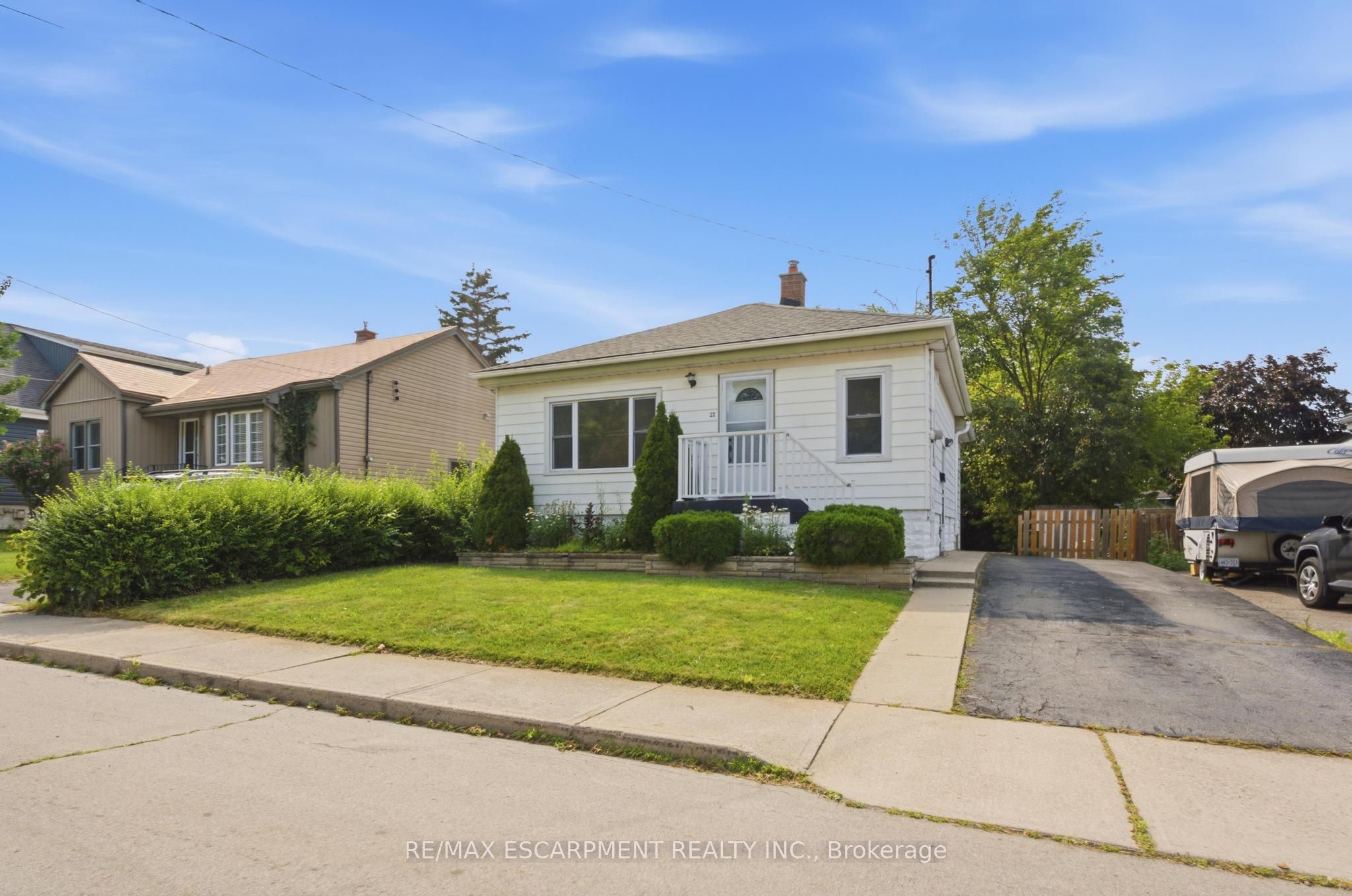 22 David Avenue, Hamilton, ON L9A 3V1 photo 4