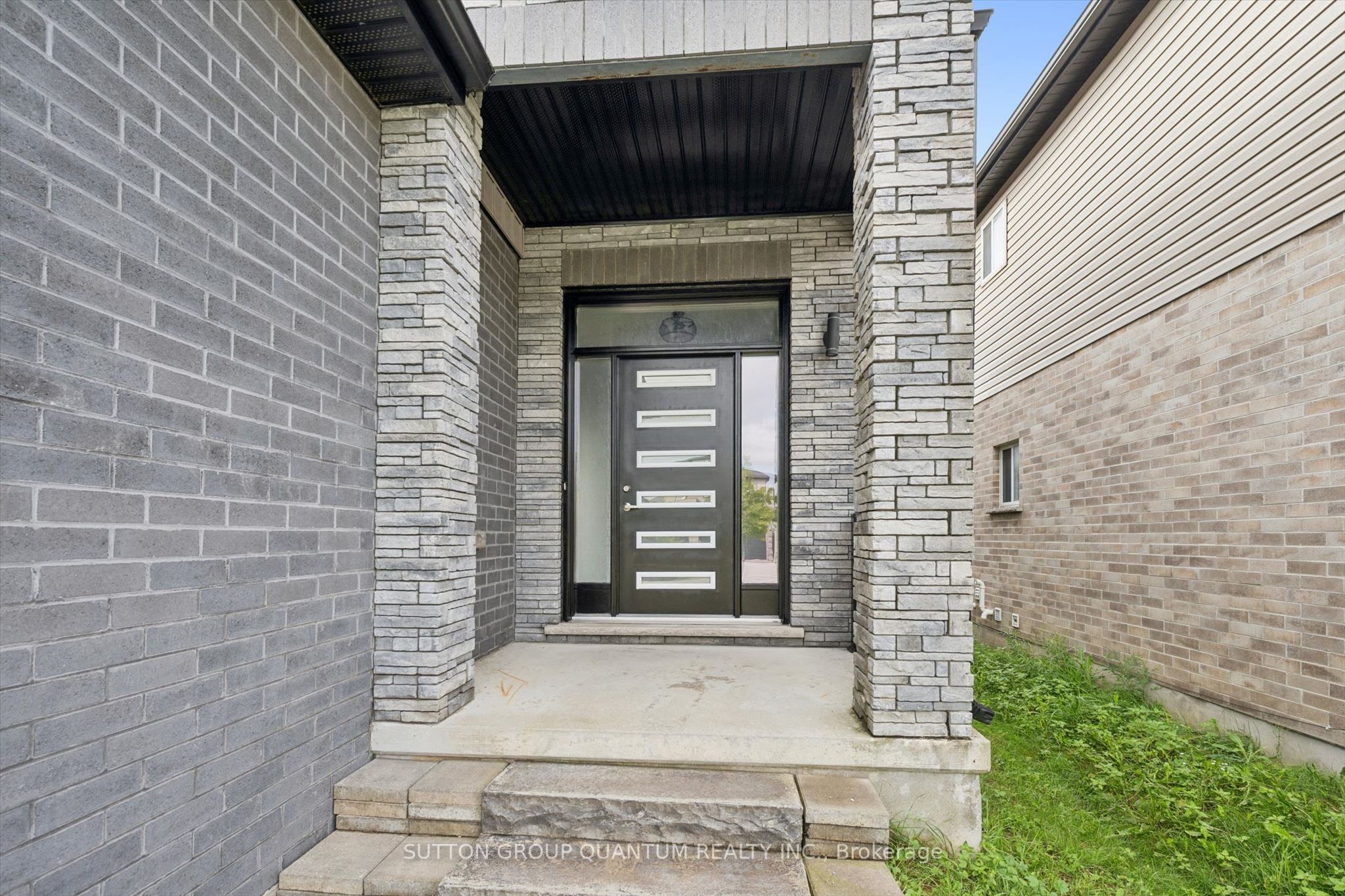 2057 Gough Avenue, London North, ON N5X 0K4 photo 2