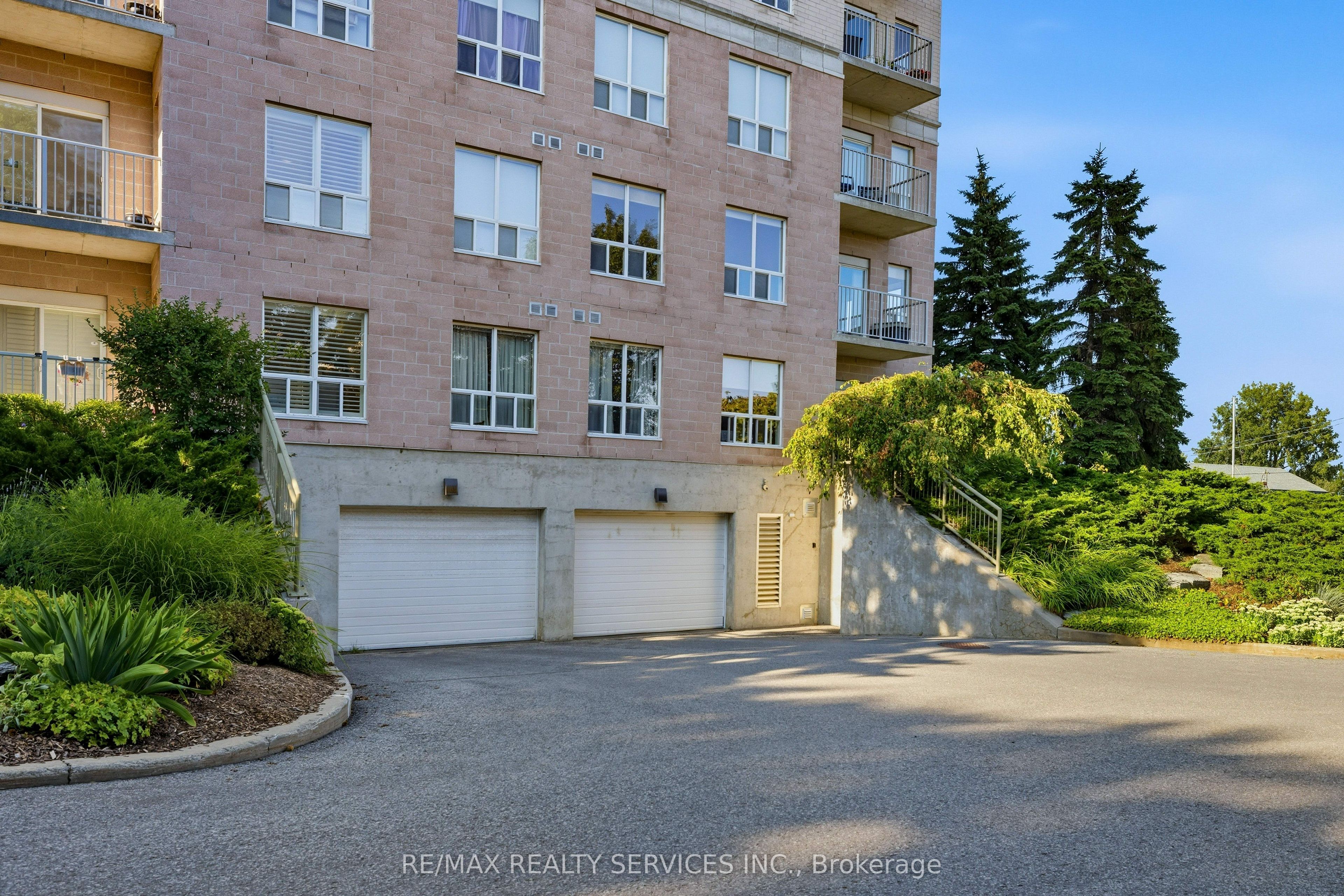 350 Wellington Street 212, Kingston, ON K7K 7J7 photo 3