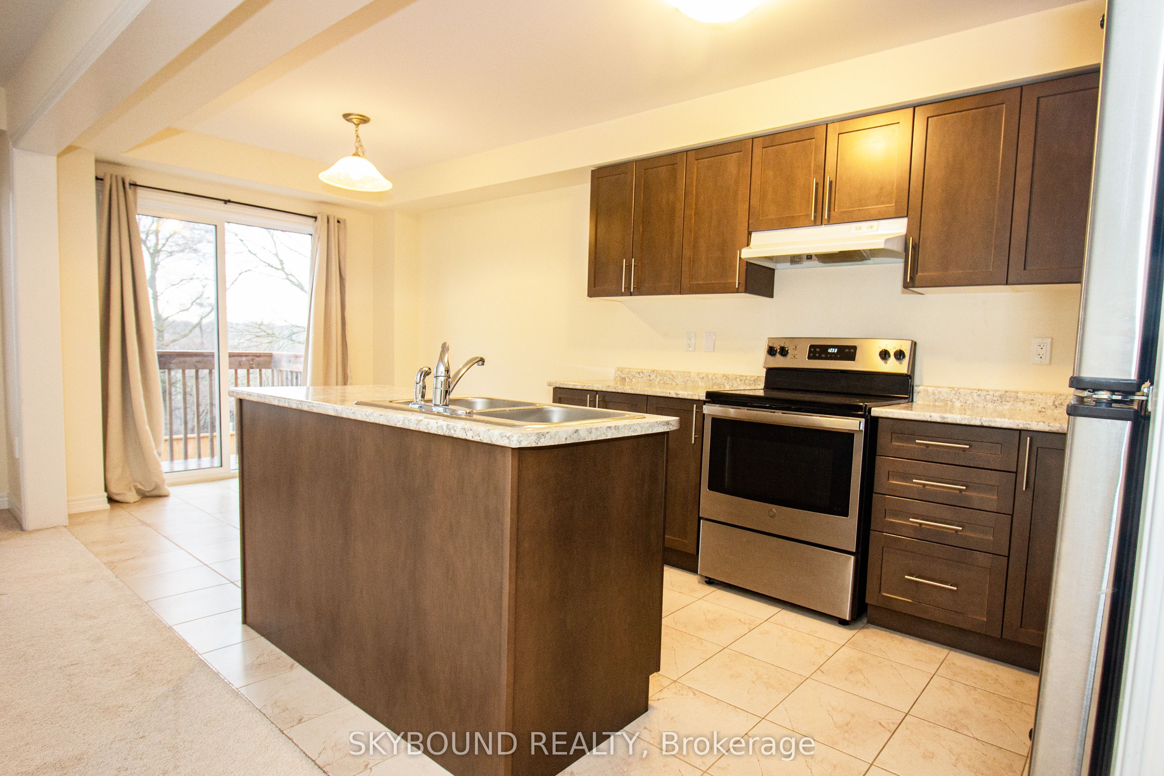 755 Linden Drive 30, Cambridge, ON N3H 0E4 photo 5