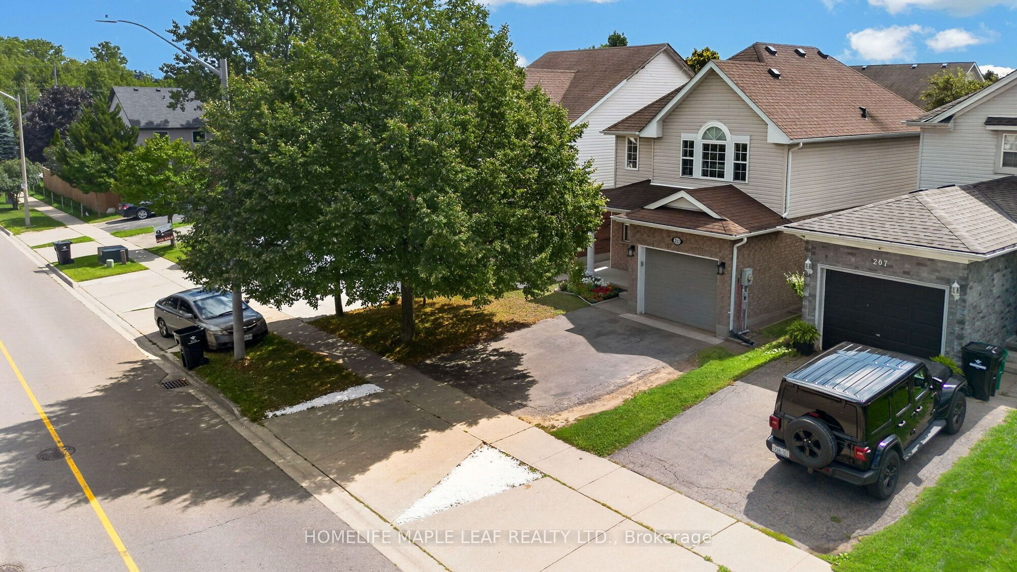 211 Melran Drive, Cambridge, ON N3C 4E5 photo 2