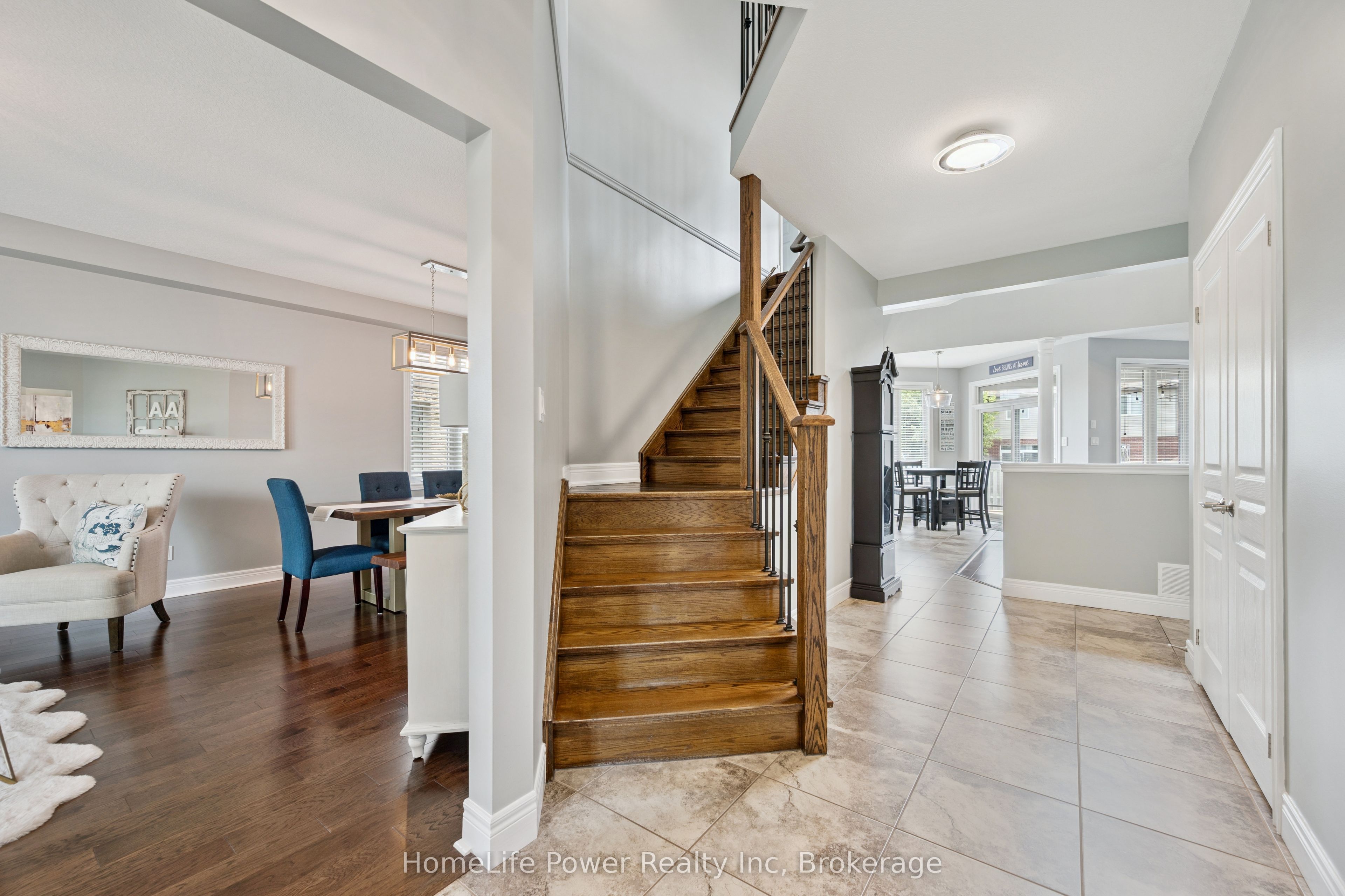 183 Townsend Drive, Woolwich, ON N0B 1M0 photo 4