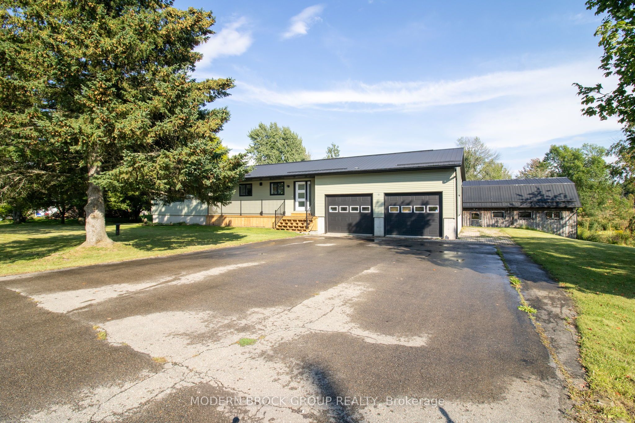 75 Lake Eloida Road, Athens, ON K0E 1B0 photo 2