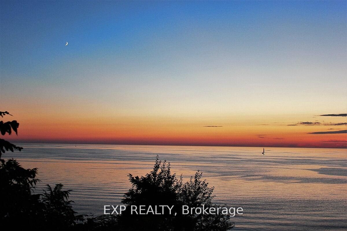 2 Irene Crescent, Bluewater, ON N0M 2T0
