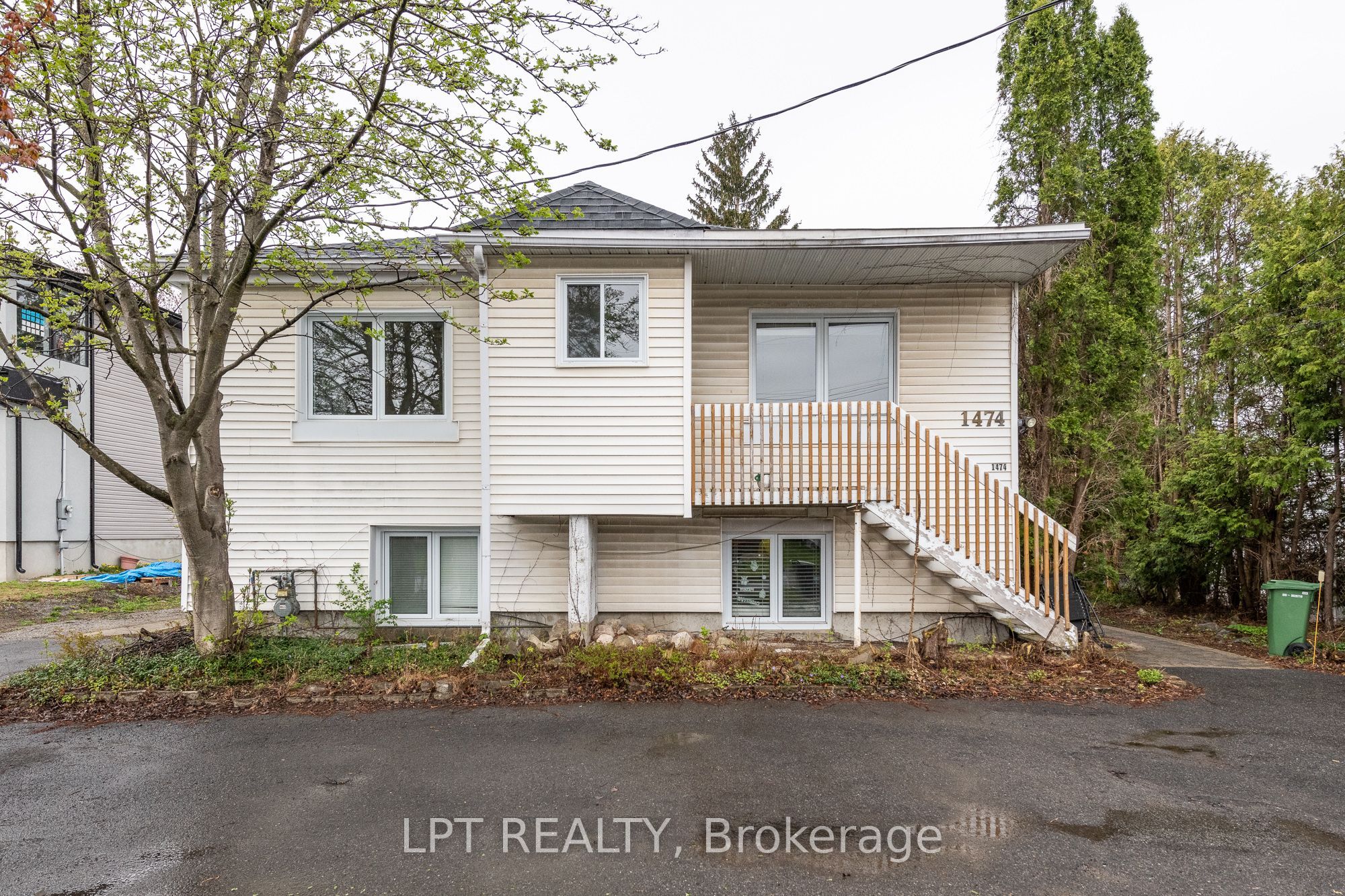 1474 GOTH Avenue, Blossom Park - Airport and Area, ON K1T 1E4 photo 3