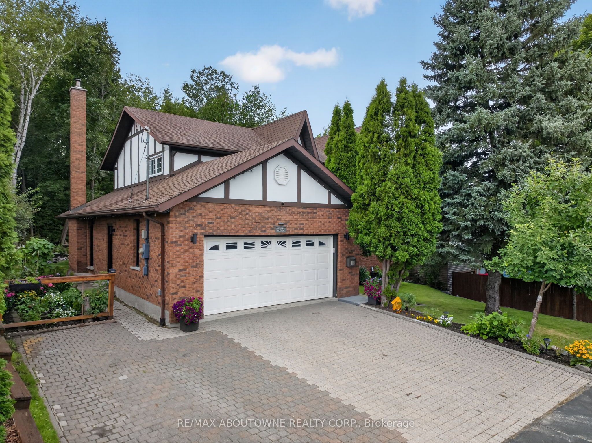 2023 Latimer Crescent, Greater Sudbury, ON P3E 5N6