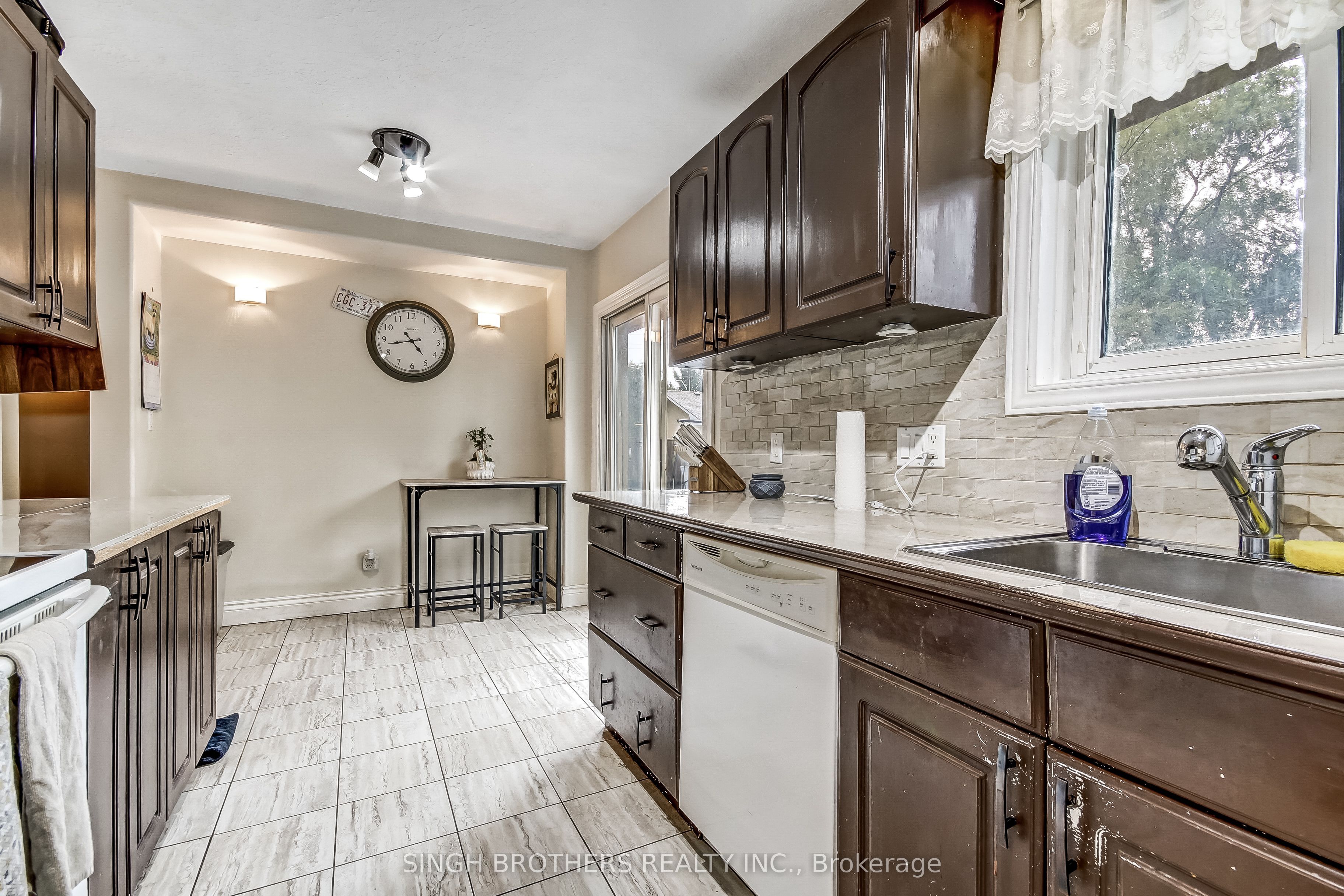 344 Springbank Avenue N, Woodstock, ON N4S 7R6 photo 4