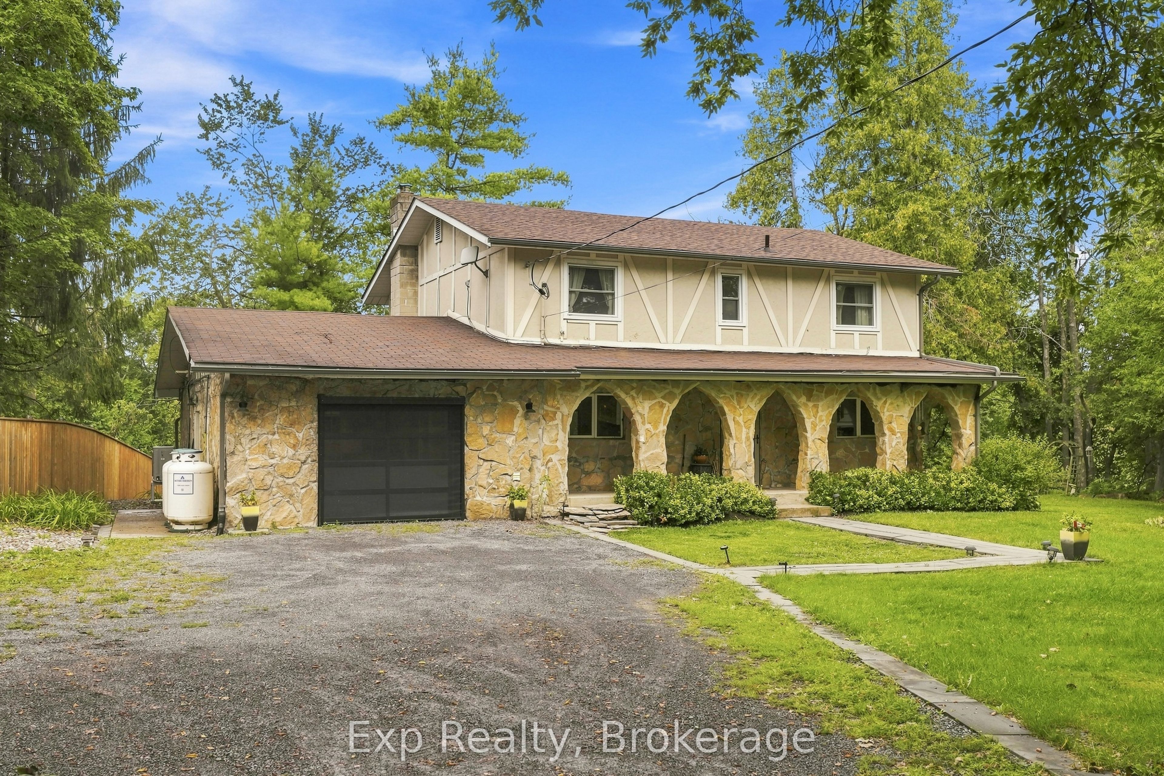 587 Scuttlehole Road, Belleville, ON K0K 2V0