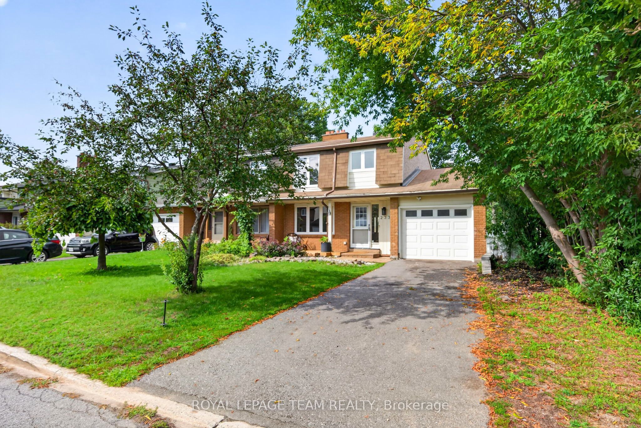 2333 Cotters Crescent, Hunt Club - Windsor Park Village and Area, ON K1V 8Y7 photo 2