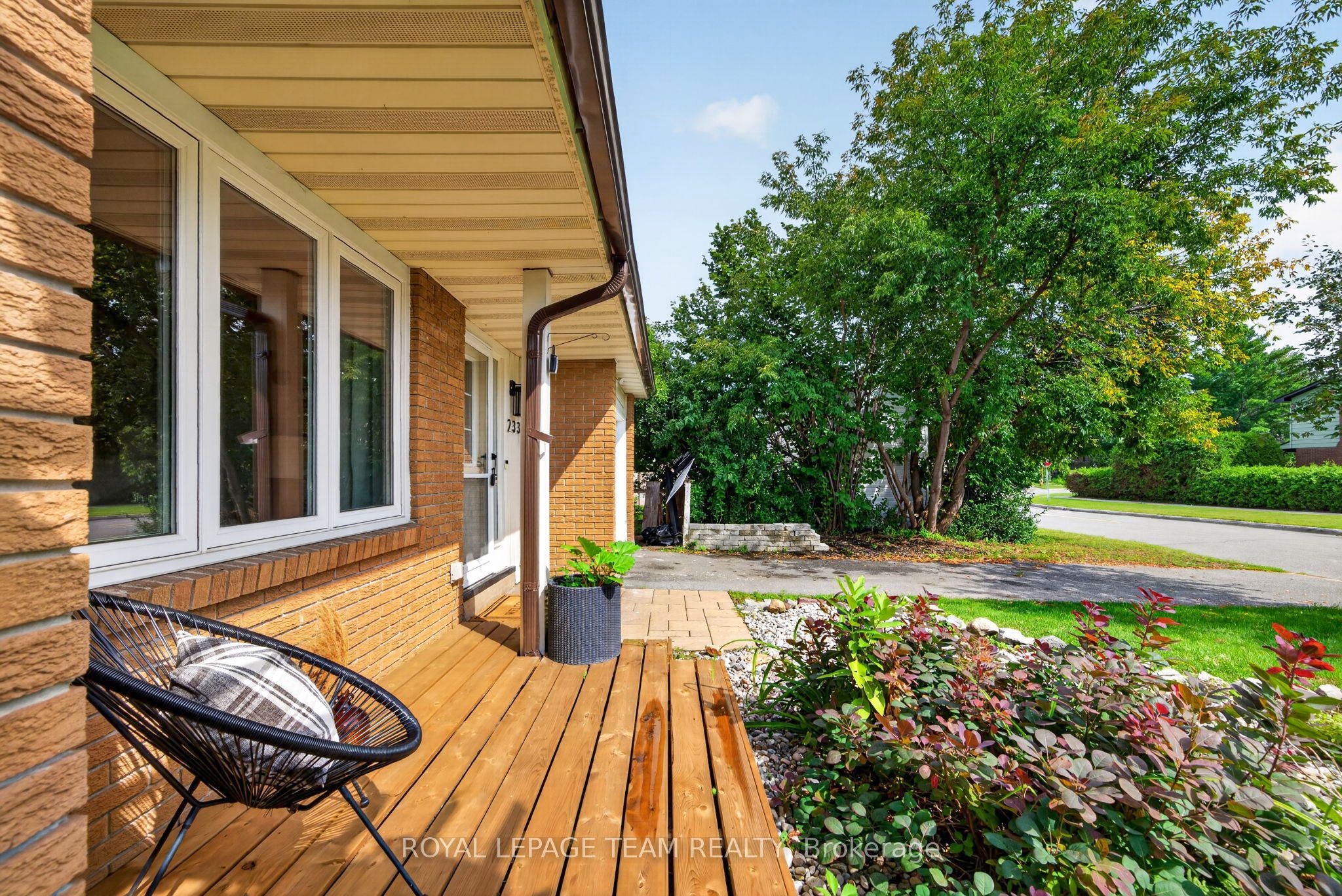 2333 Cotters Crescent, Hunt Club - Windsor Park Village and Area, ON K1V 8Y7 photo 3