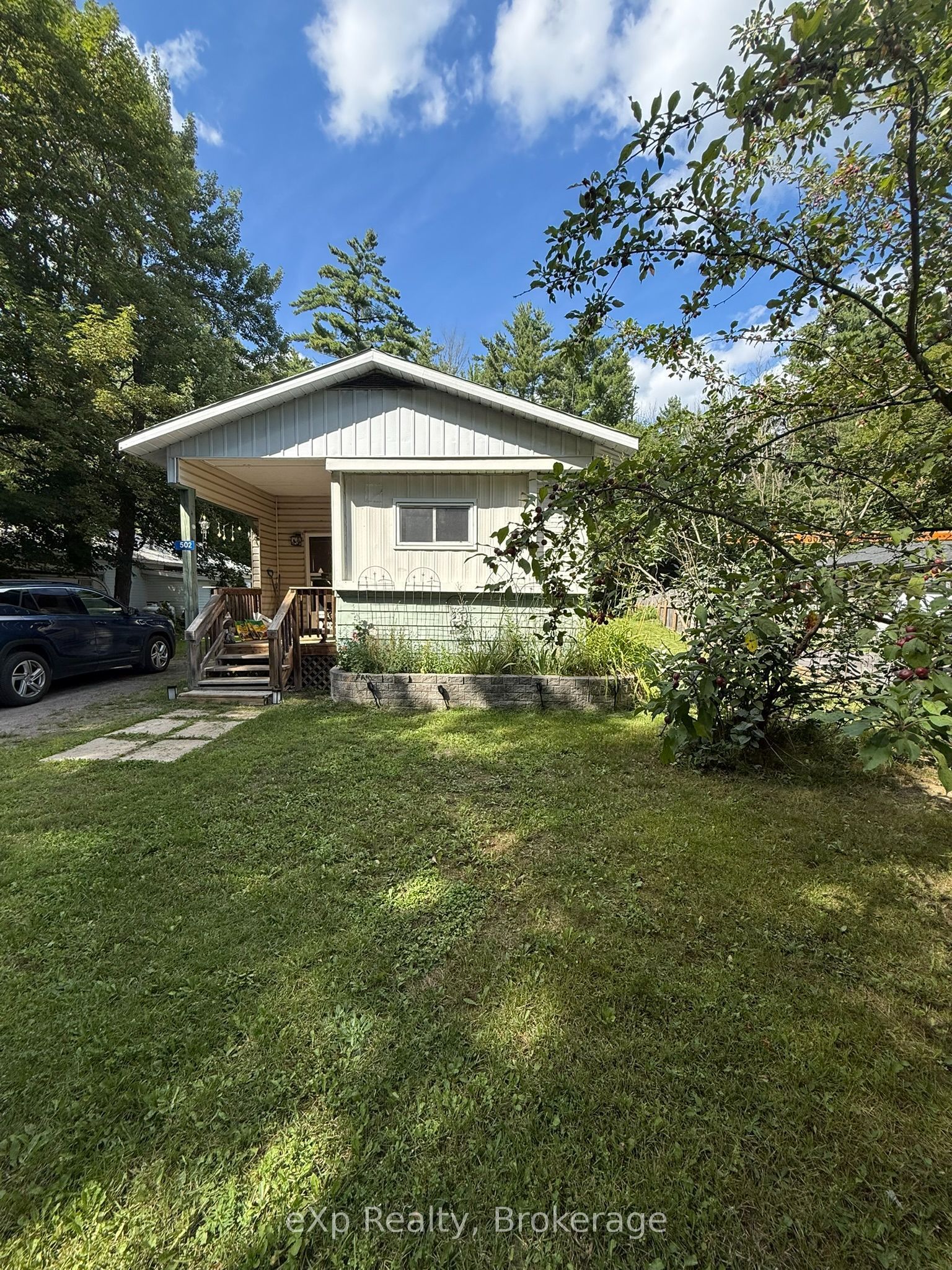 1713 Highway 11 South Highway E 502, Gravenhurst, ON P0E 1G0 photo 2