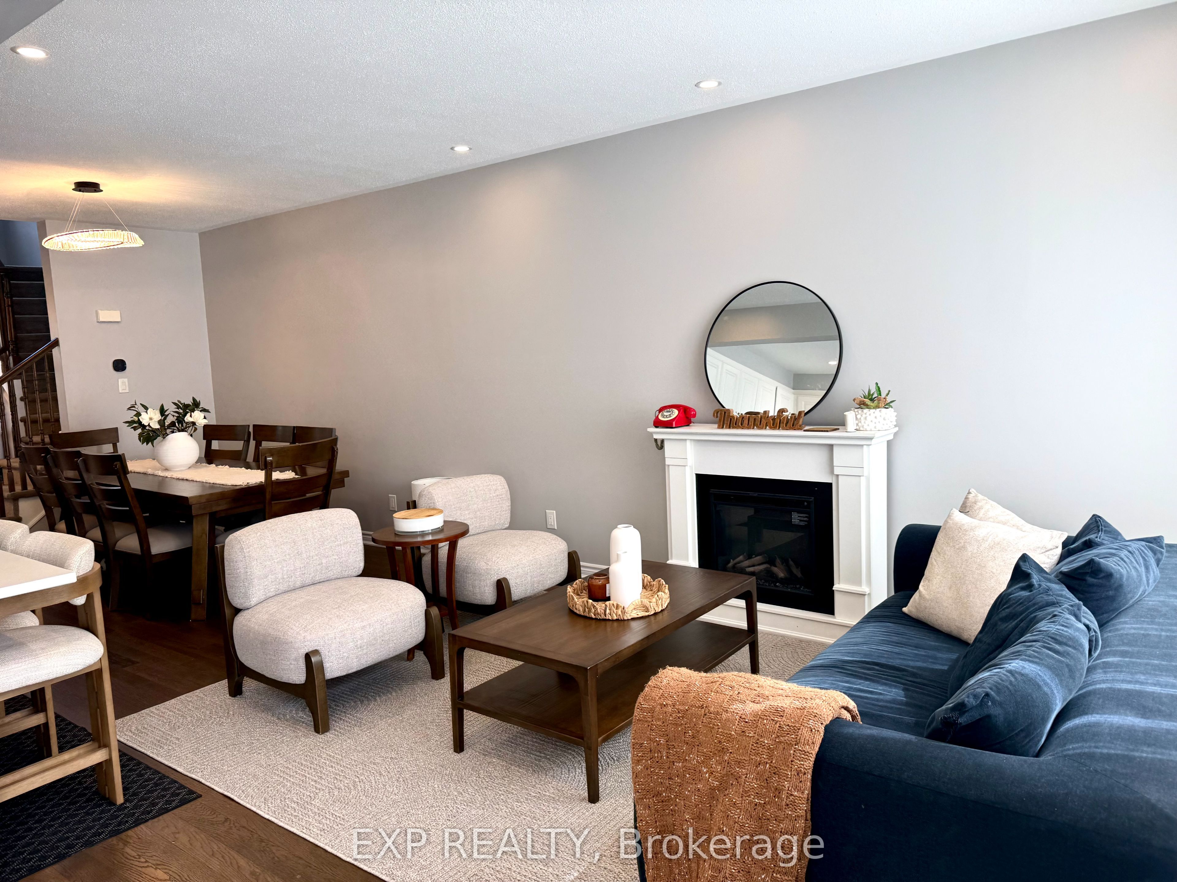 246 Atima Circle, Barrhaven, ON K2J 6T5 photo 4