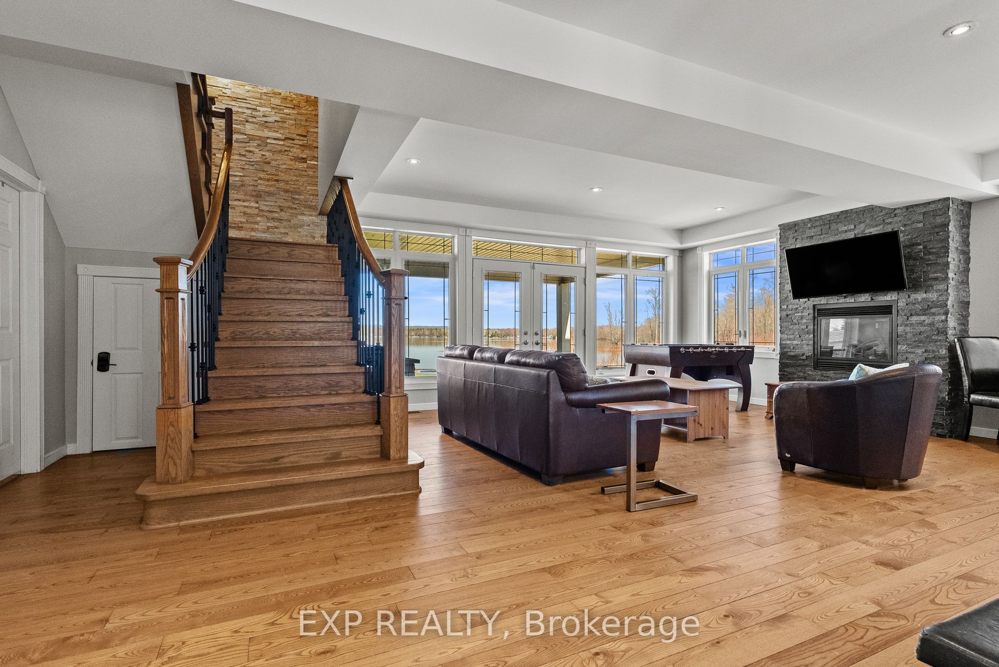 102 Allbirch Road, Constance Bay - Dunrobin - Kilmaurs - Woodlawn, ON K0A 3M0 photo 4