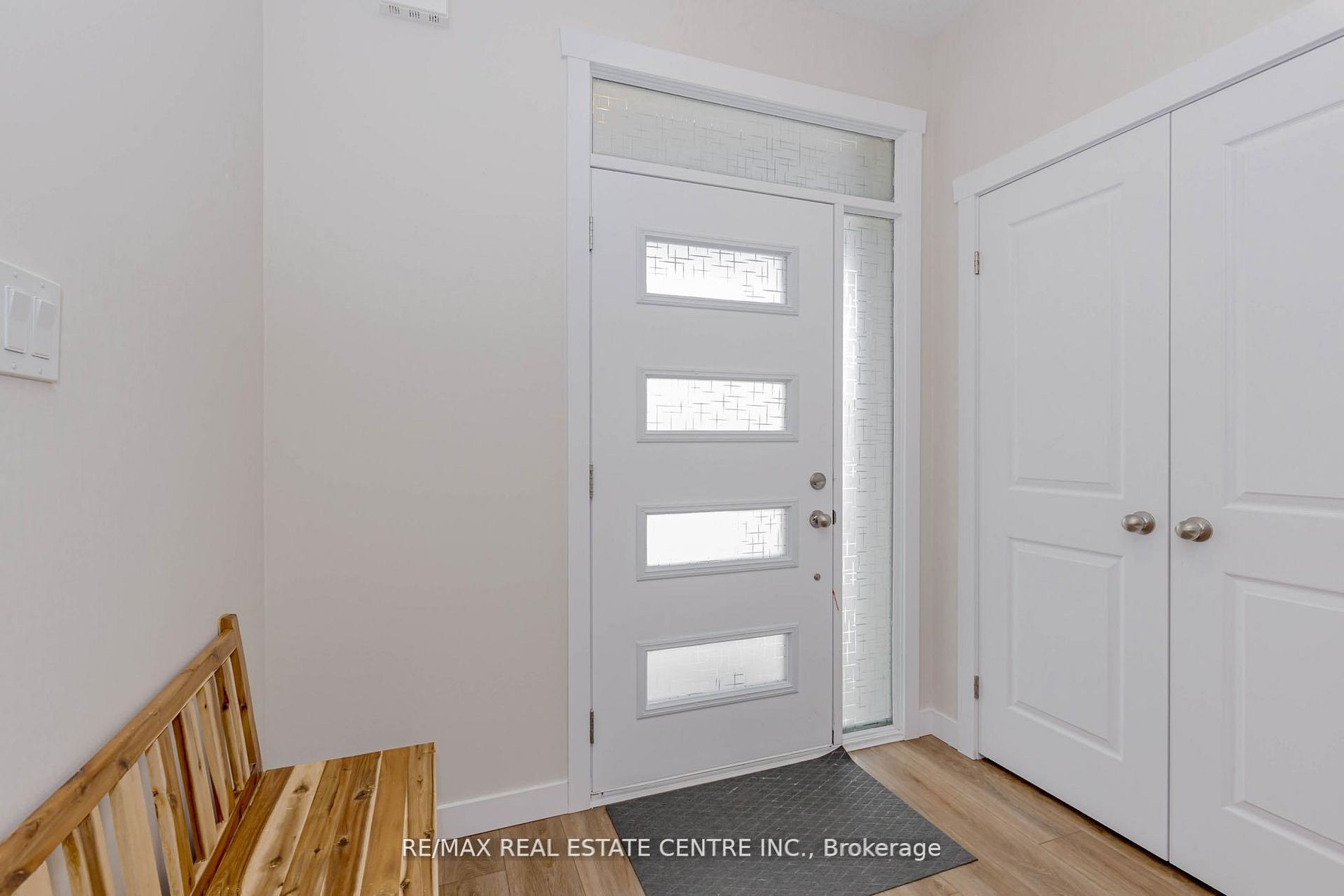 8 Moon Crescent, Cambridge, ON N1S 0C4 photo 5