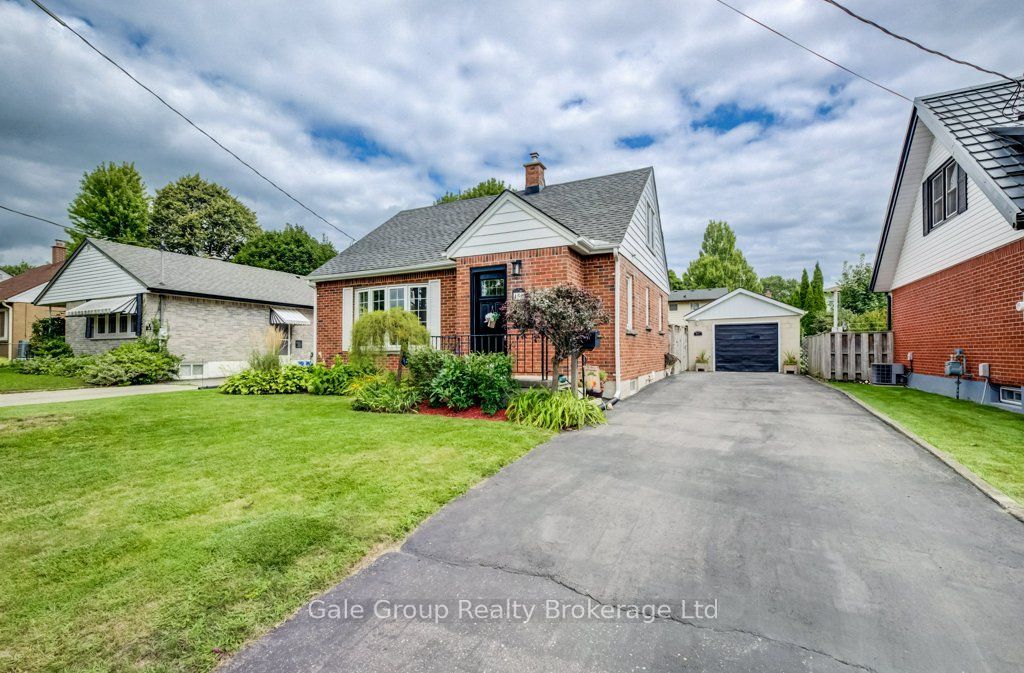 450 Huron Street, Woodstock, ON N4S 7A7