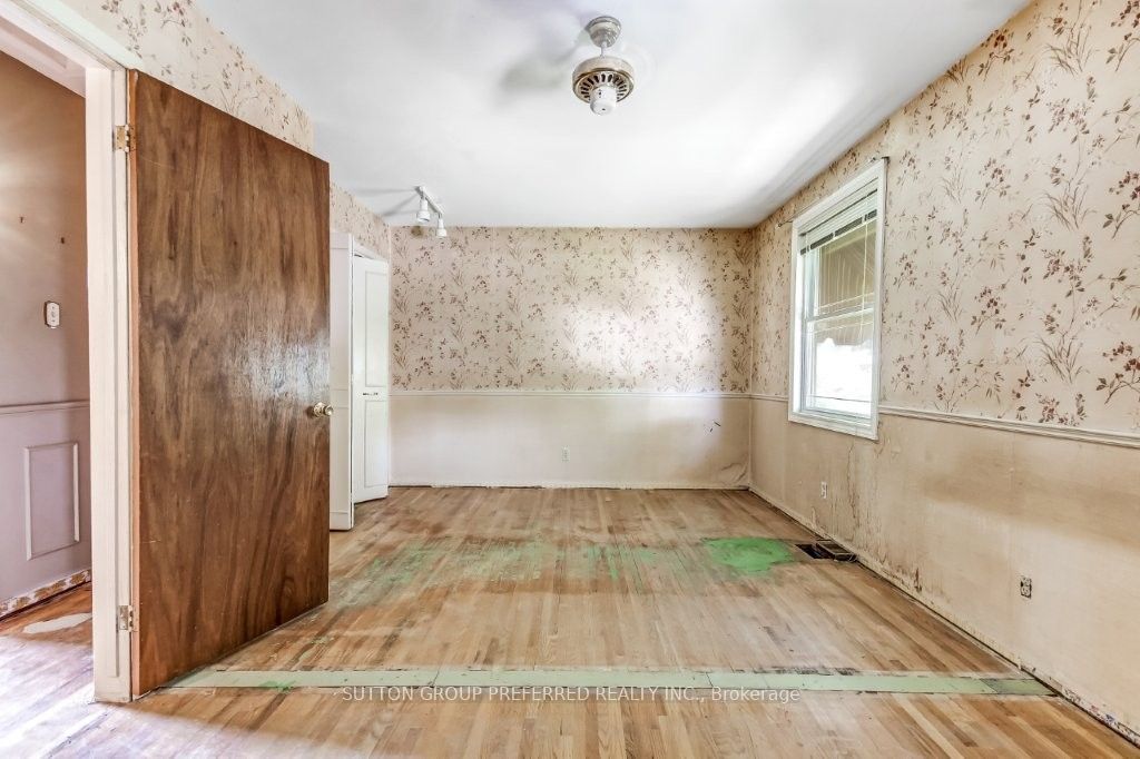 1 Pickwick Place, London East, ON N5V 2P6 photo 5