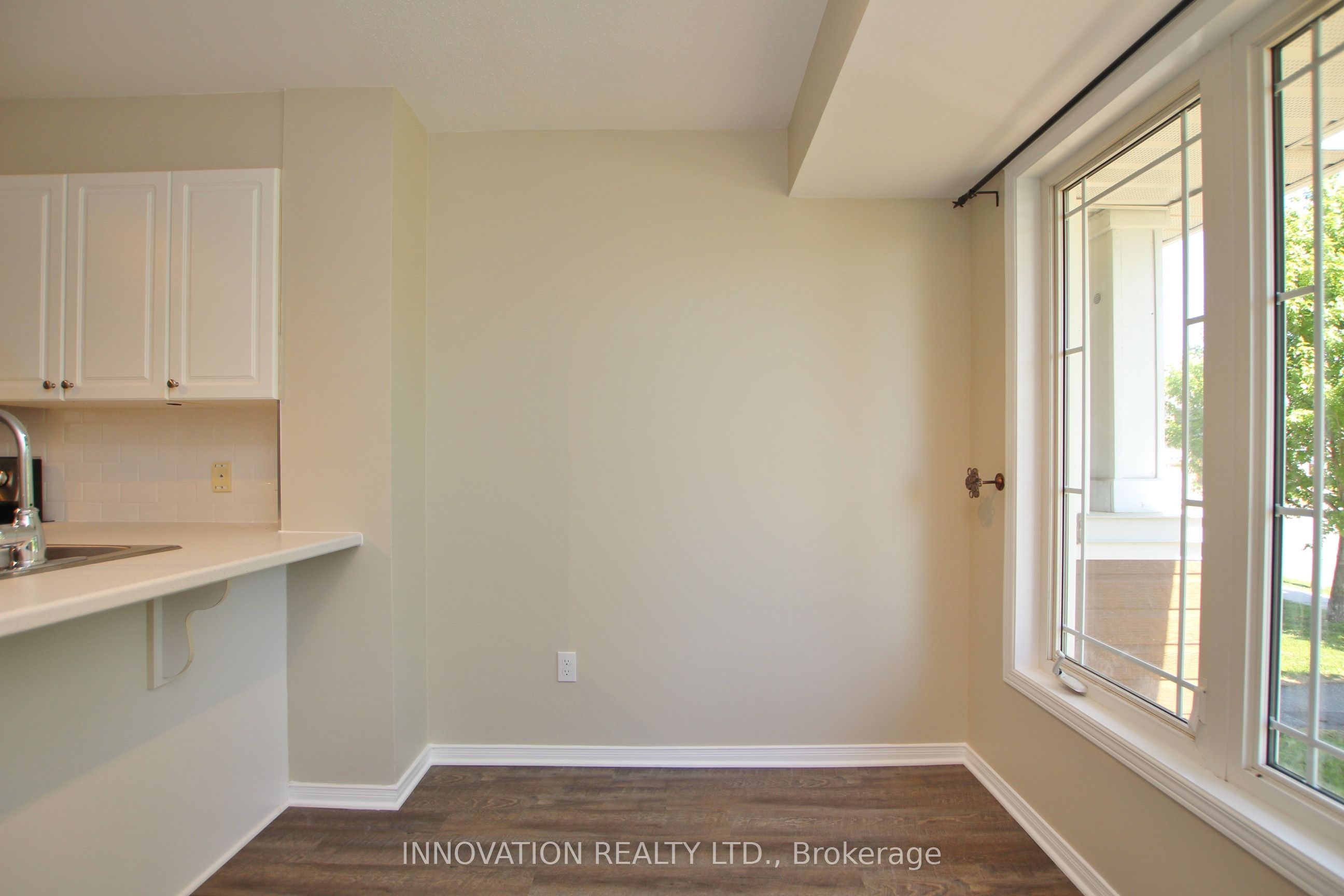 308 Crownridge Dr Drive, Kanata, ON K2M 3A4 photo 4