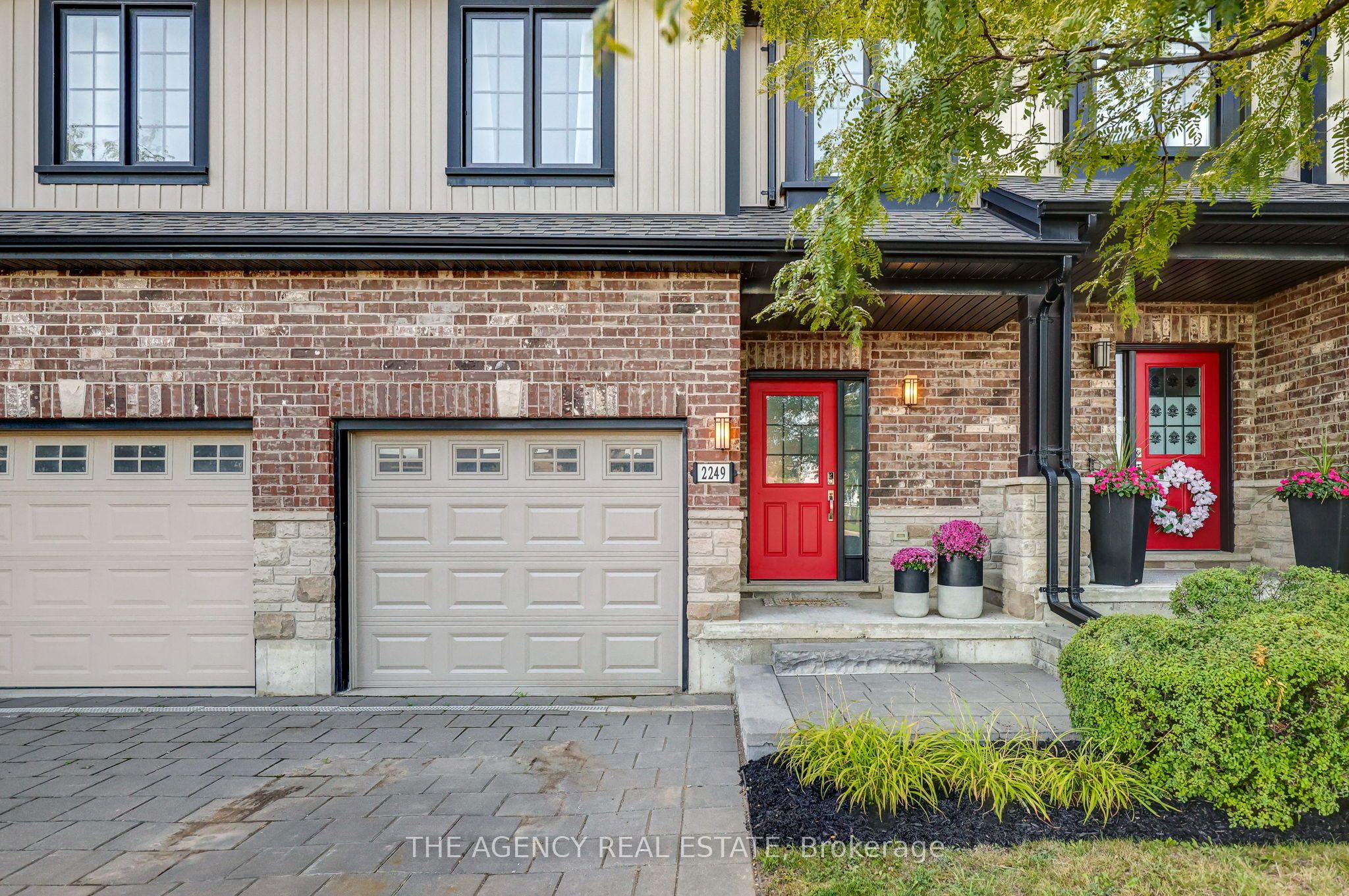 2249 Blackwater Road 28, London North, ON N5X 0L8