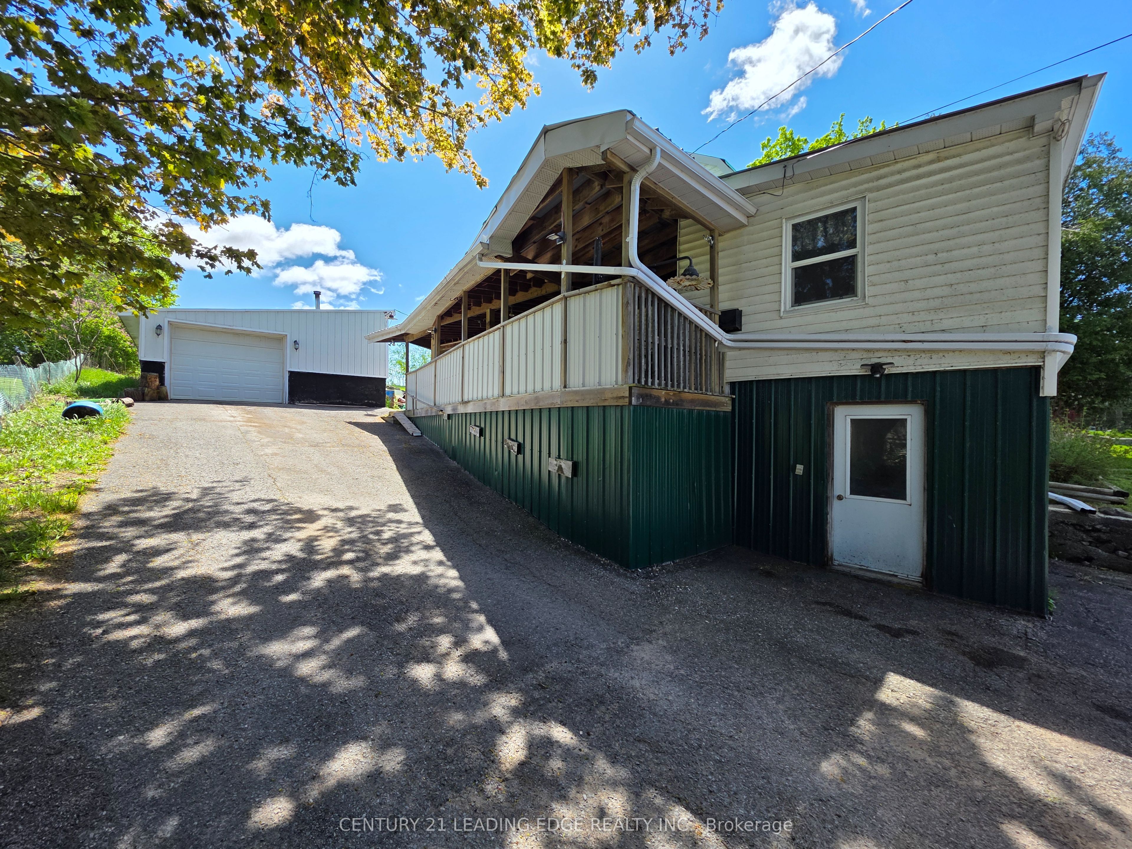 3094 Lakefield Road, Selwyn, ON K9J 6X5
