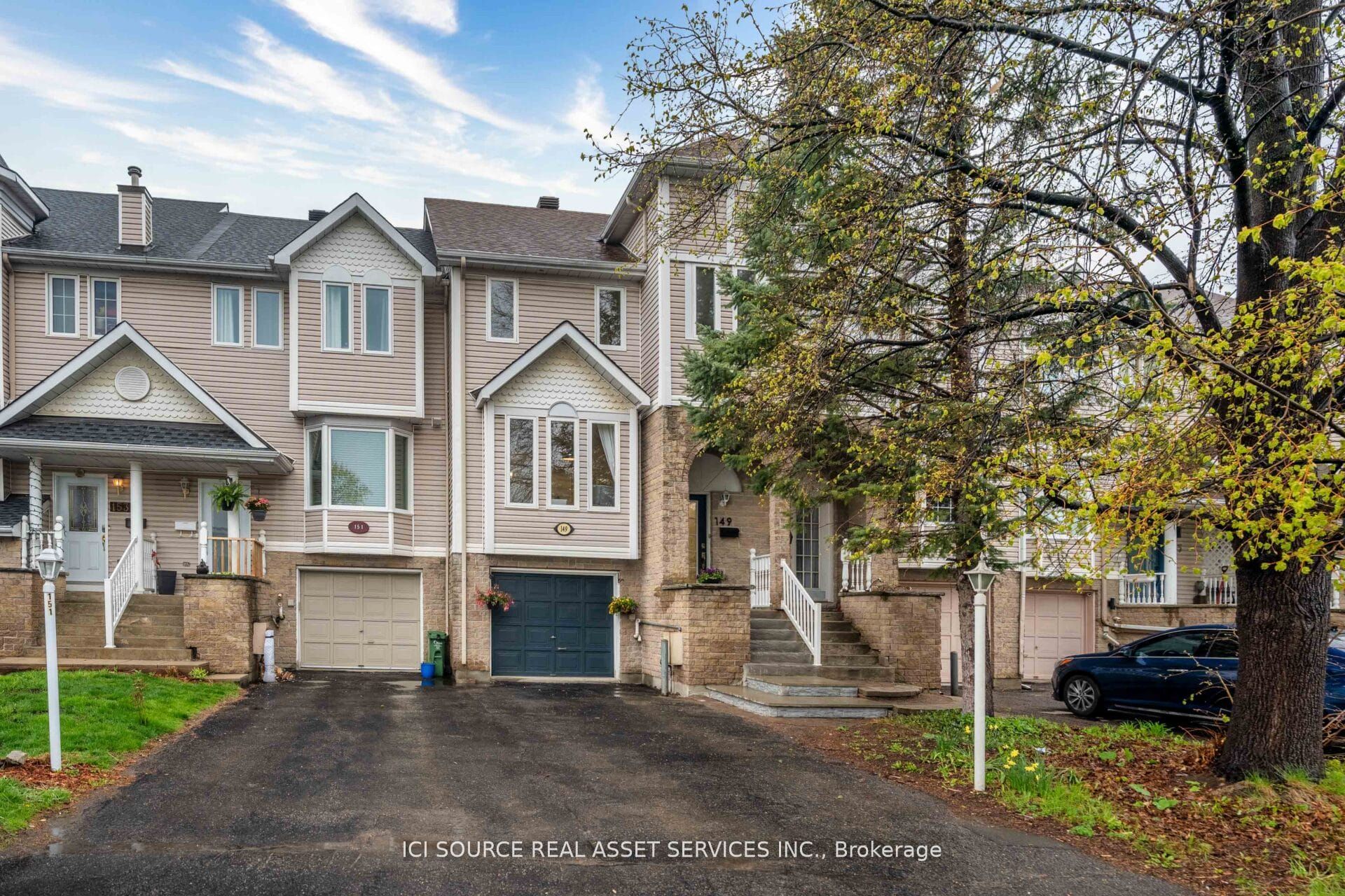 149 Woodgate Way, Barrhaven, ON K2J 4E5 photo 2