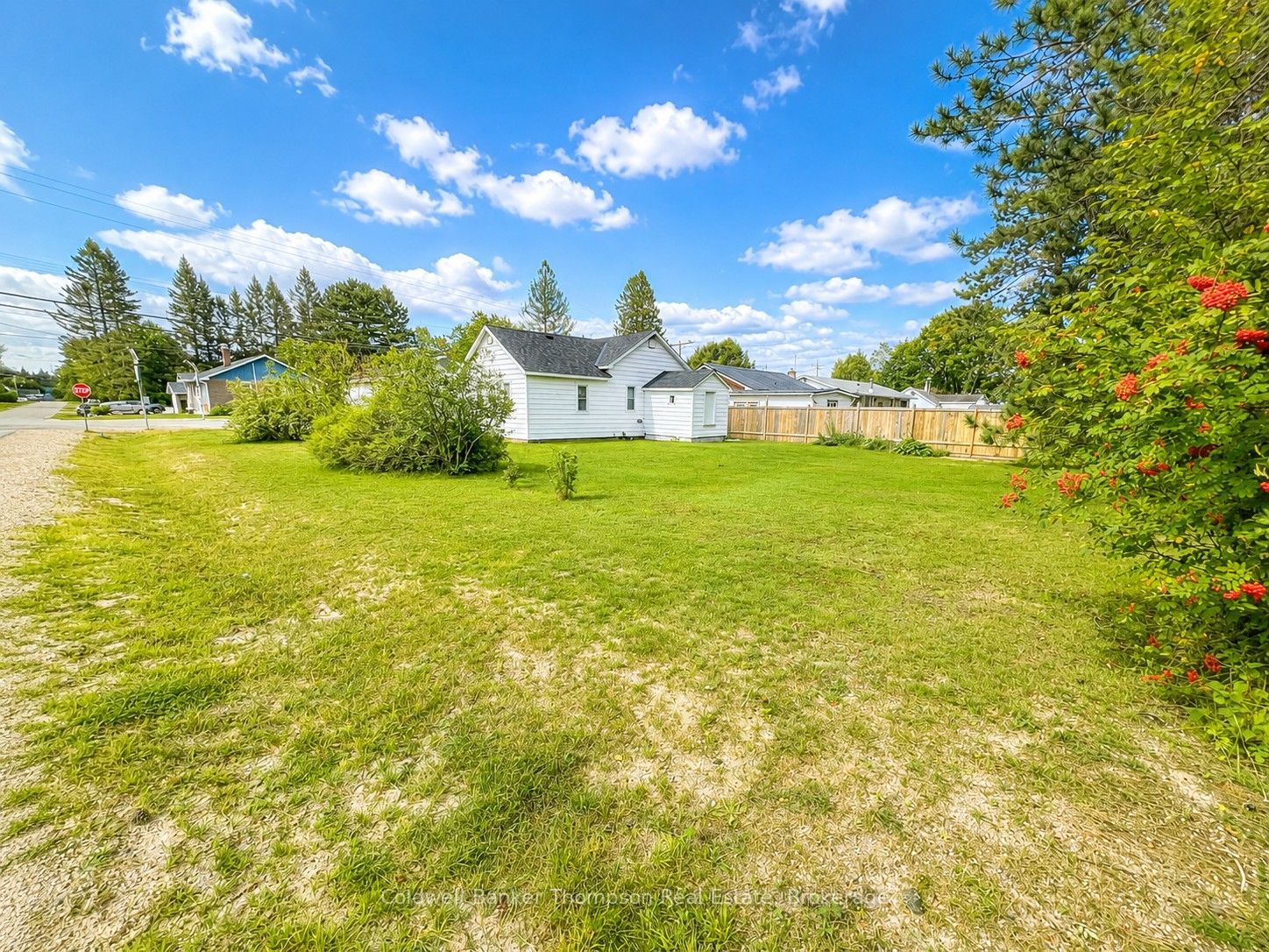 18 Eagle Lake Road, South River, ON P0A 1X0 photo 5