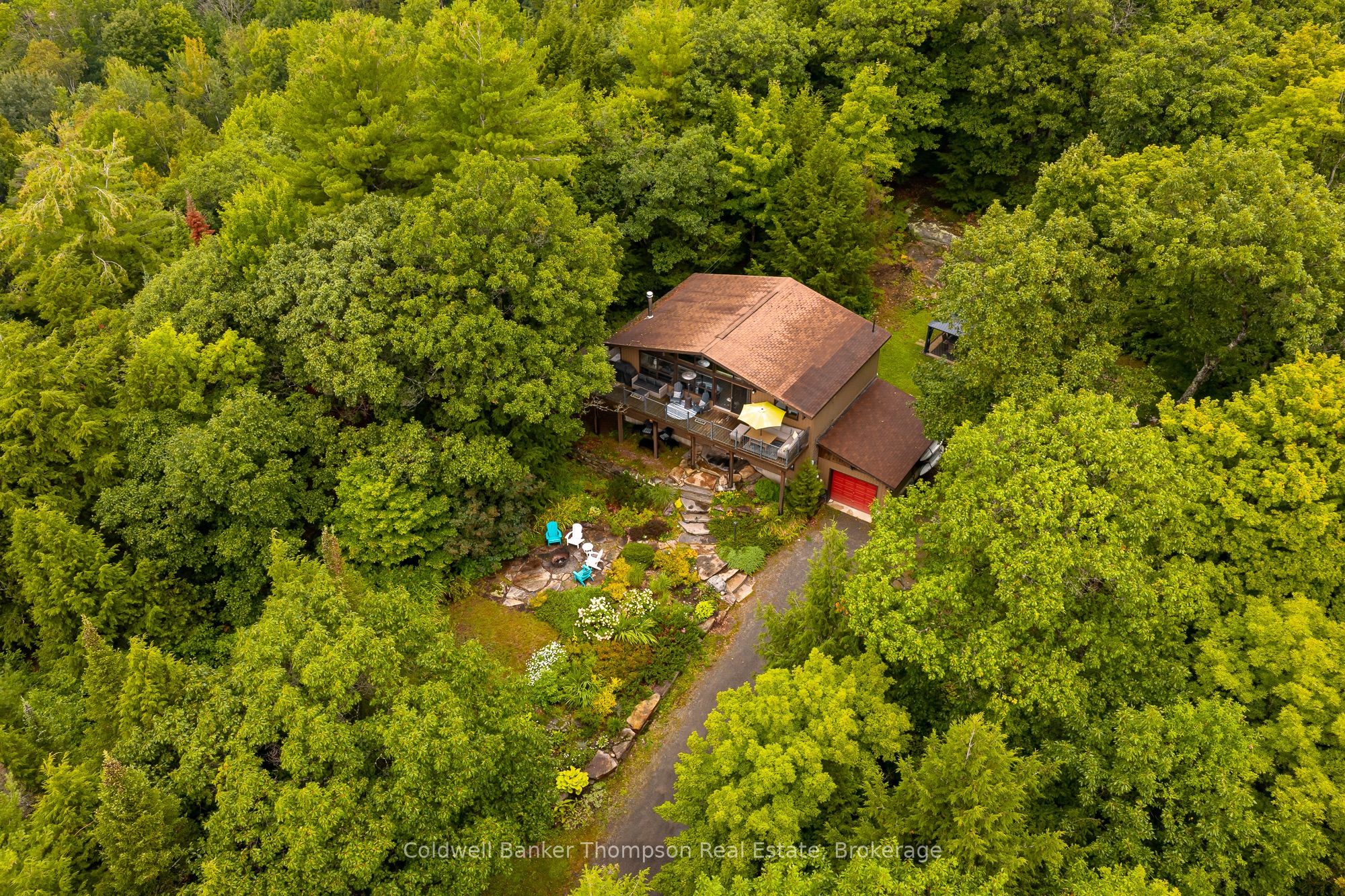 165 Golden Pheasant Drive, Huntsville, ON P1H 1B3 photo 2