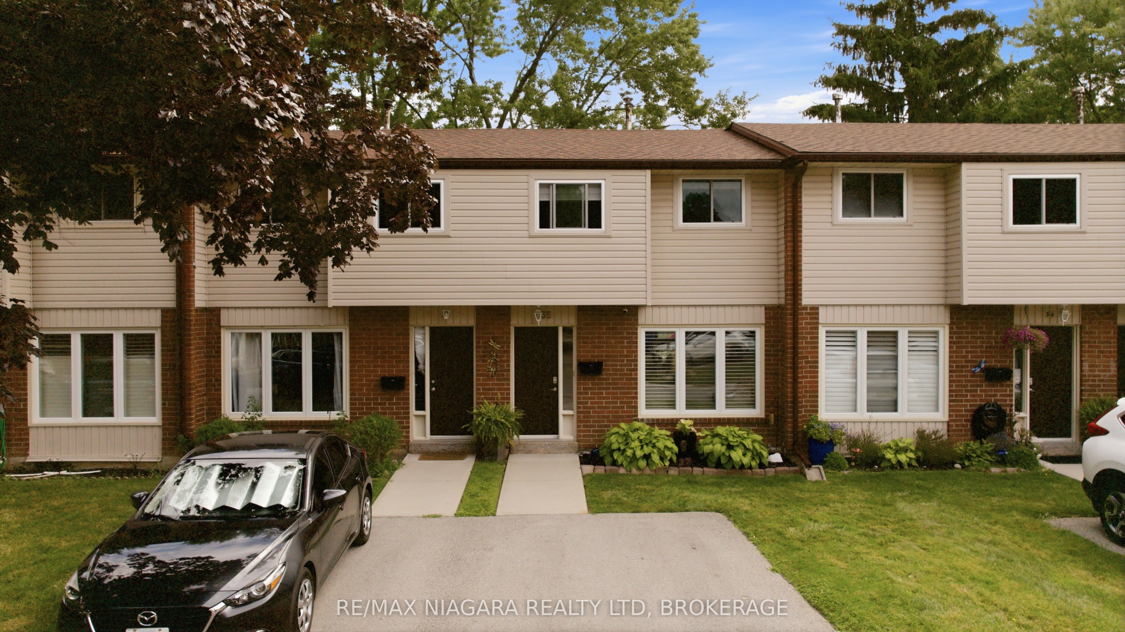 2 WEIDEN Street 35, St. Catharines, ON L2M 6W5