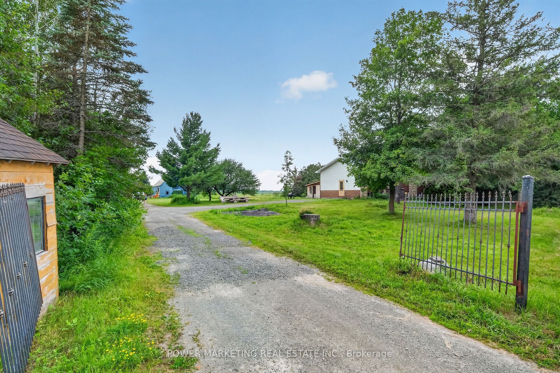 4828 Frank Kenny Road, Orleans - Cumberland and Area, ON K0A 3H0 photo 3
