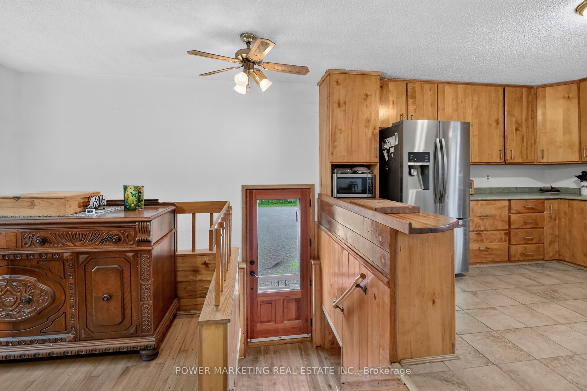 4828 Frank Kenny Road, Orleans - Cumberland and Area, ON K0A 3H0 photo 5