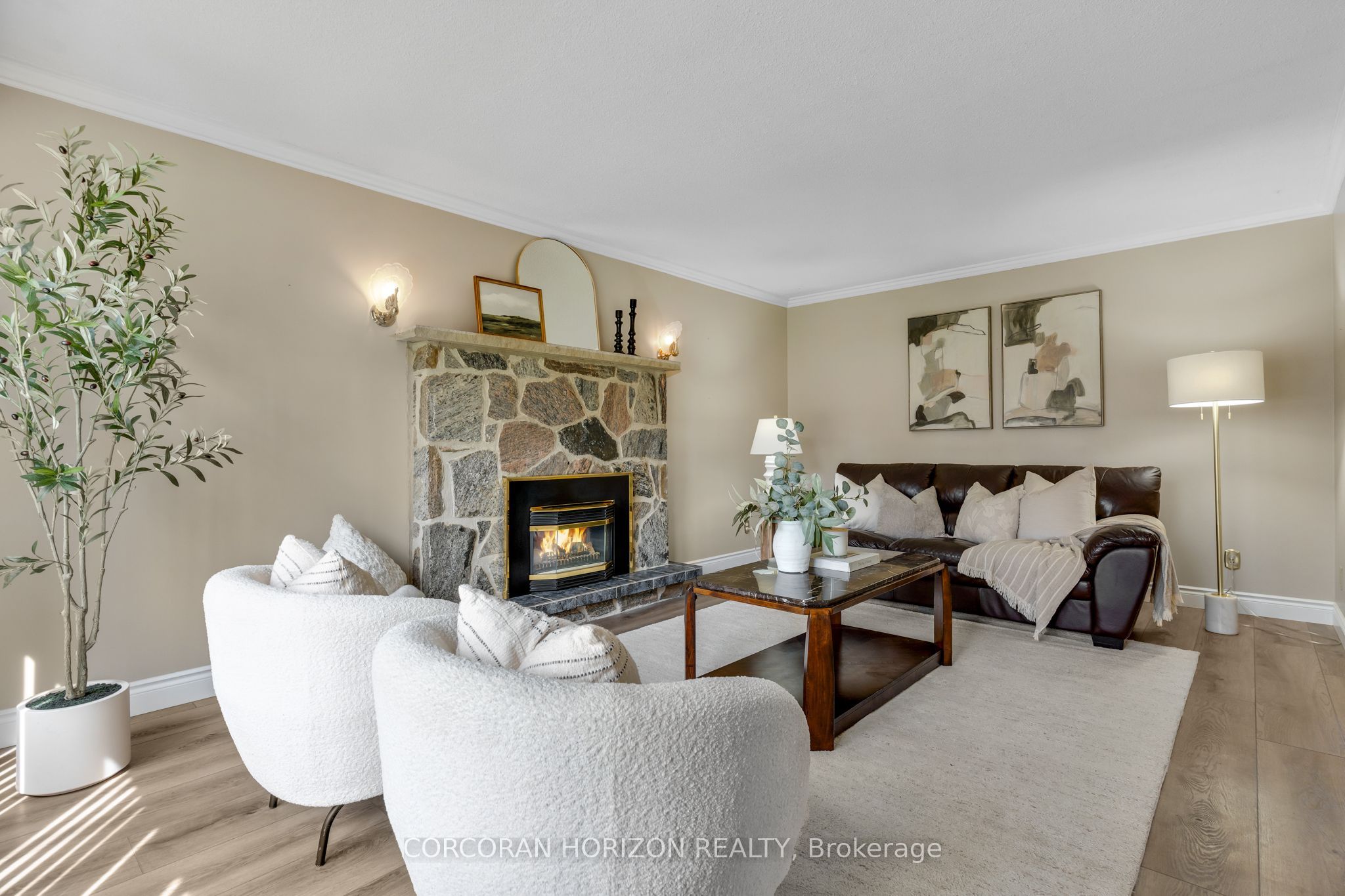 8 Blue Spruce Court, Kitchener, ON N2N 1L1 photo 5