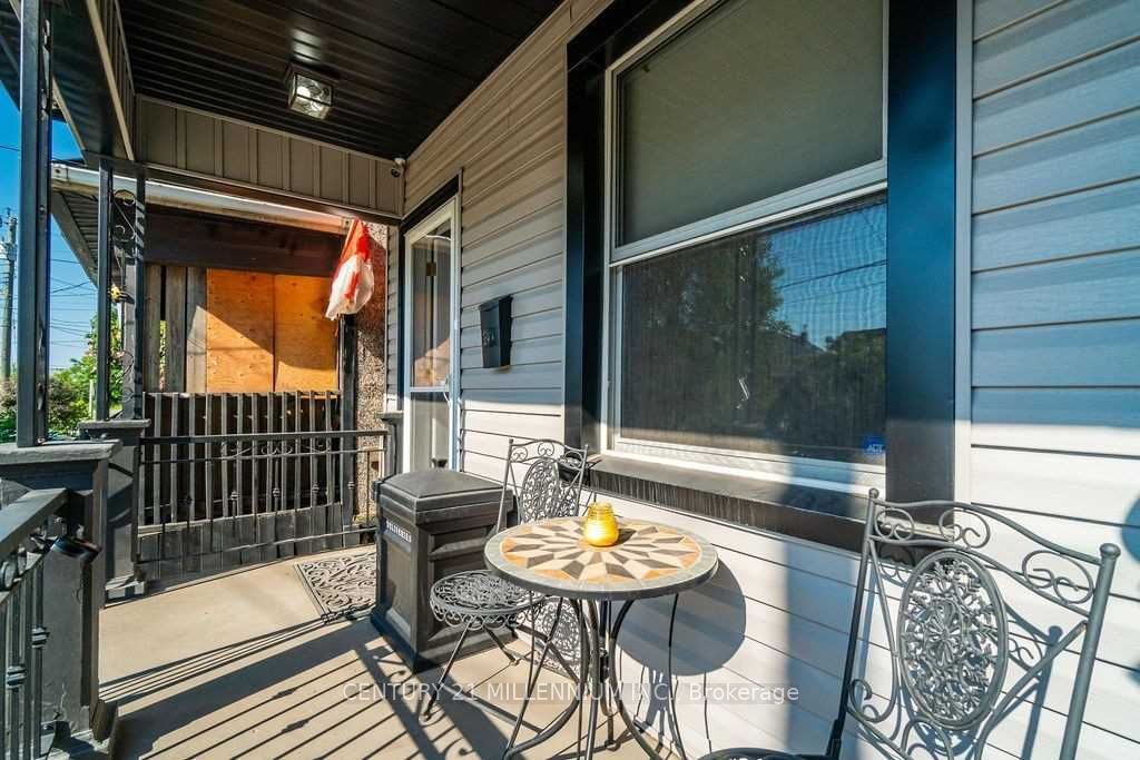 20 Dickson Avenue, Hamilton, ON L8L 6B8 photo 2