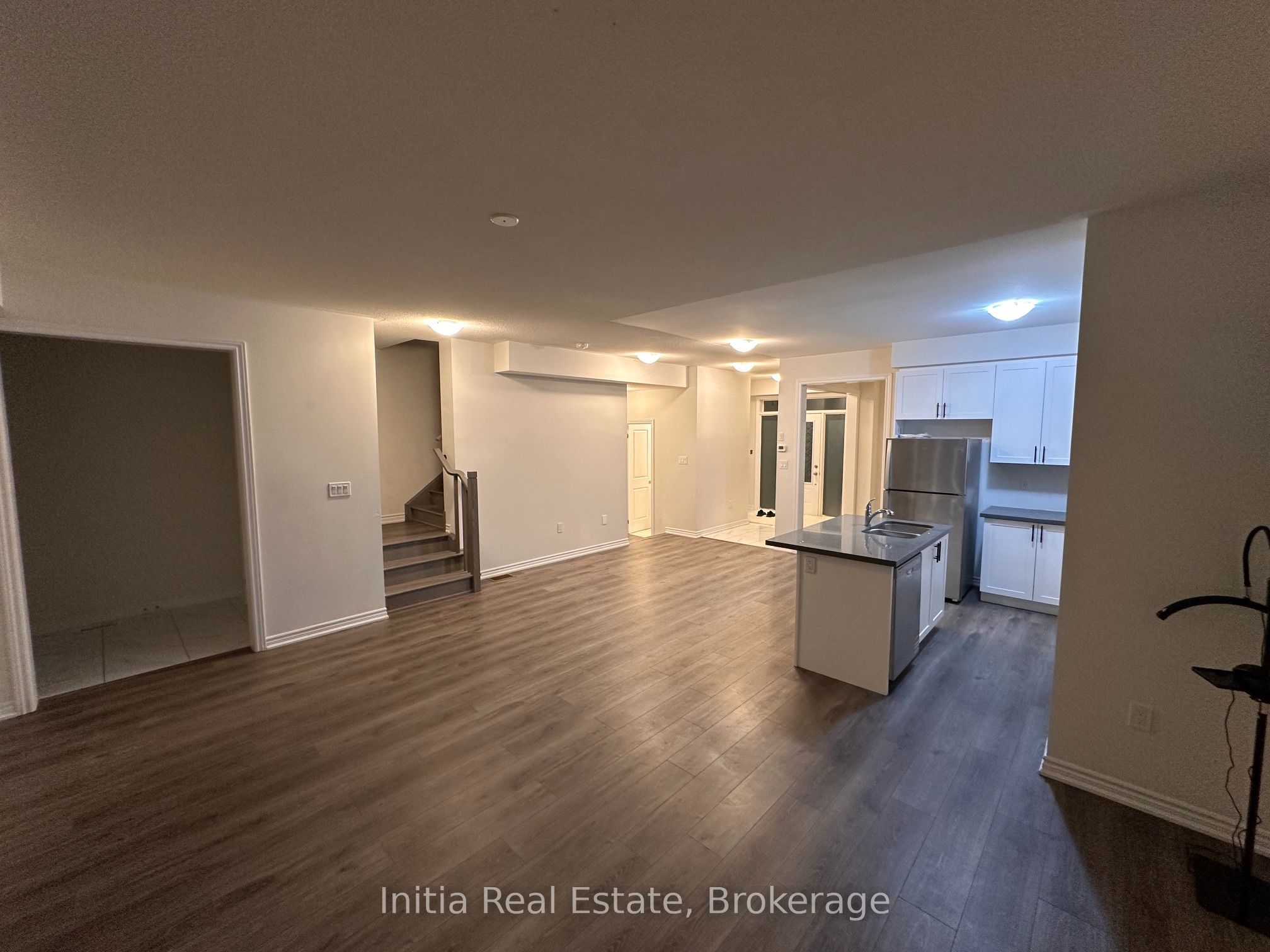 160 Alcorn Drive, Kawartha Lakes, ON K9V 5V5 photo 3