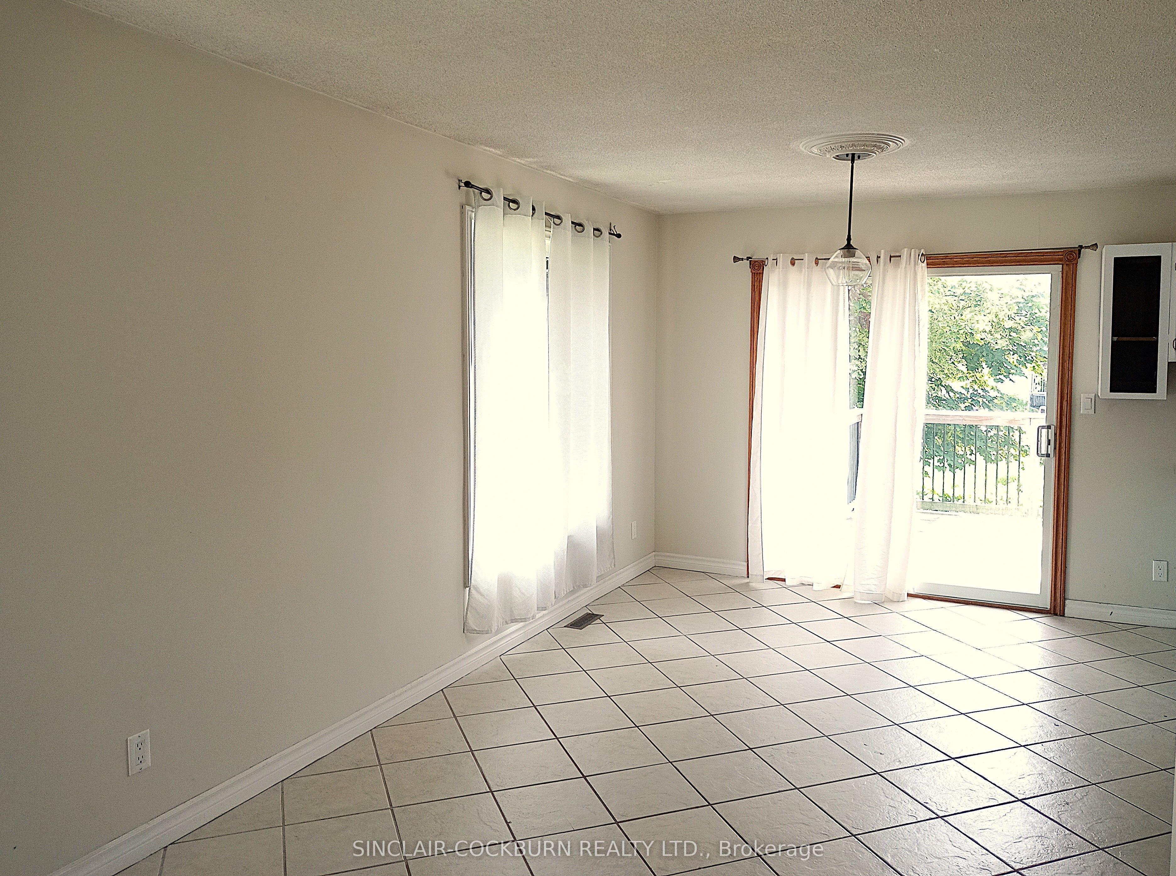 962 Boardwalk Street, Huron-Kinloss, ON N2Z 0C2 photo 4