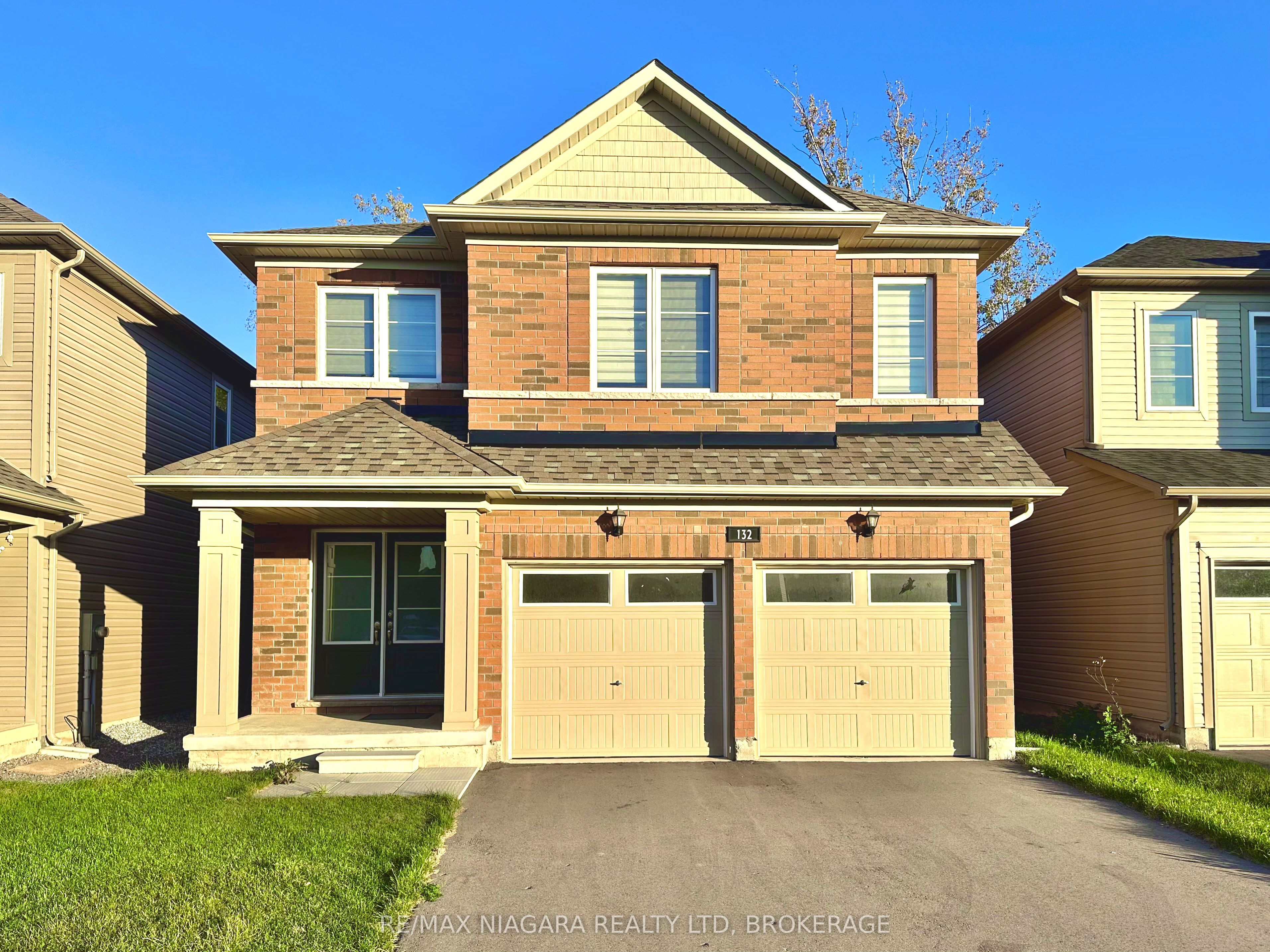 132 COTTONWOOD Crescent, Welland, ON L3B 6C5