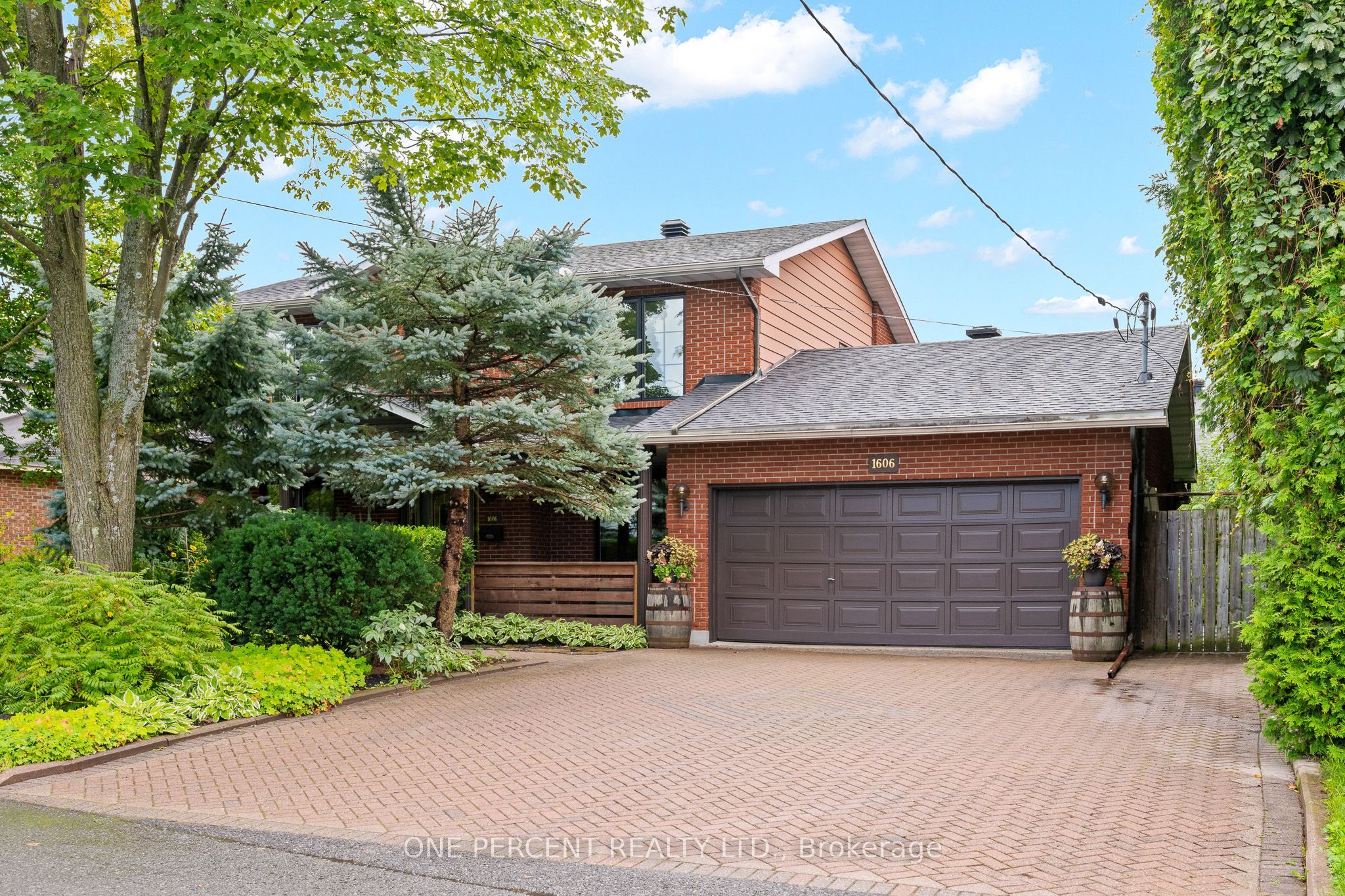 1606 Ortona Avenue, Mooneys Bay - Carleton Heights and Area, ON K2C 1W5