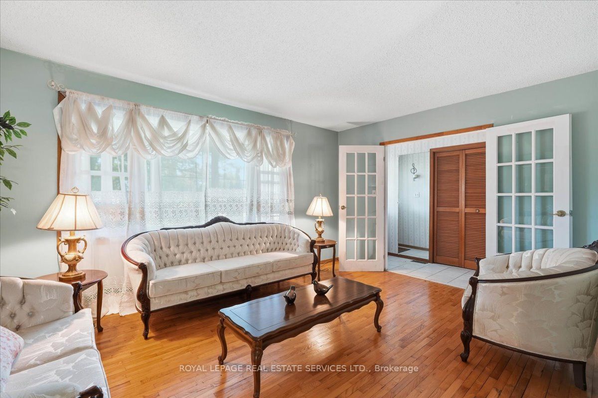 143 County Rd 28 Road, Prince Edward County, ON K8N 4Z7 photo 5