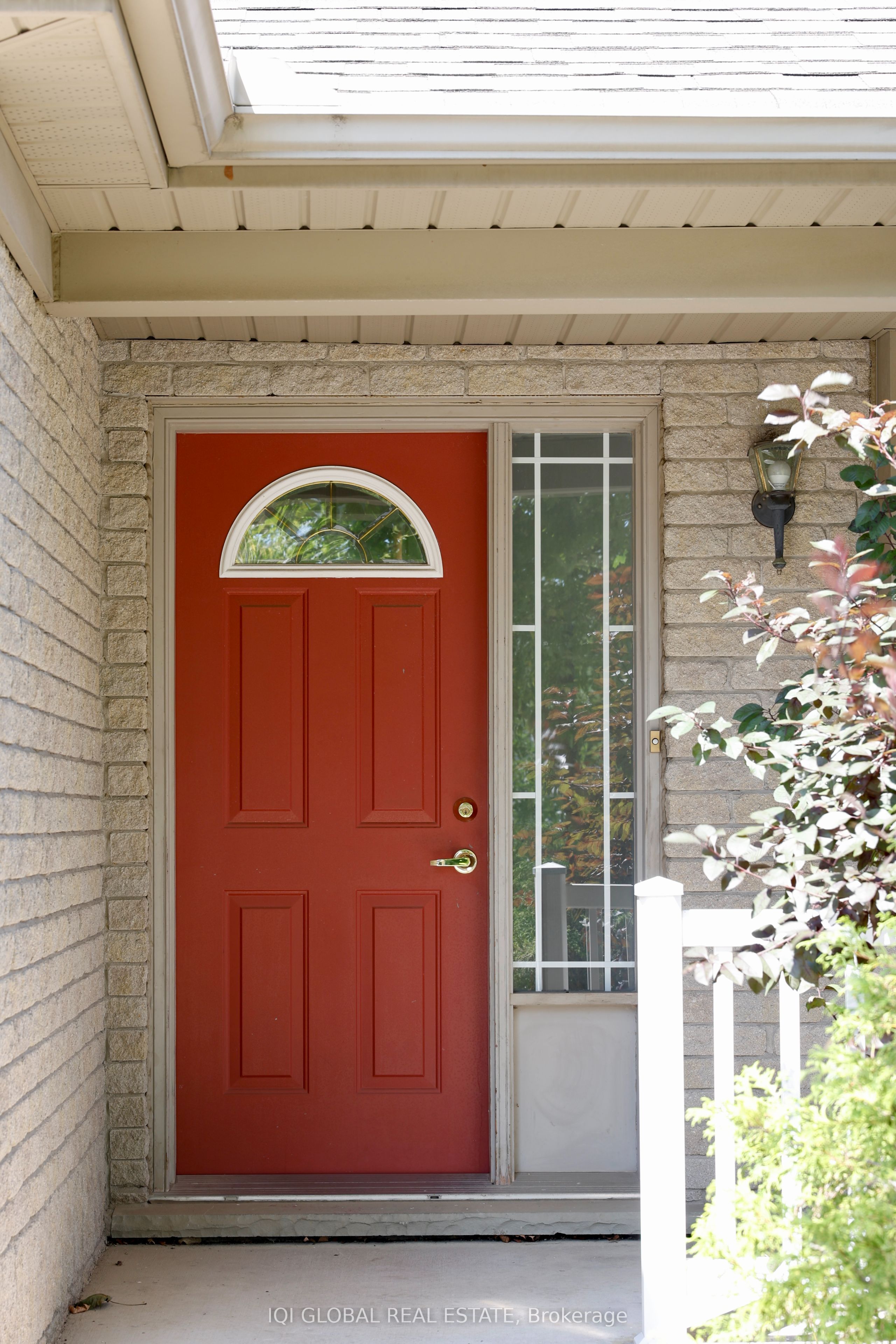 881 Blacksmith Street, London North, ON N6H 5R5 photo 2