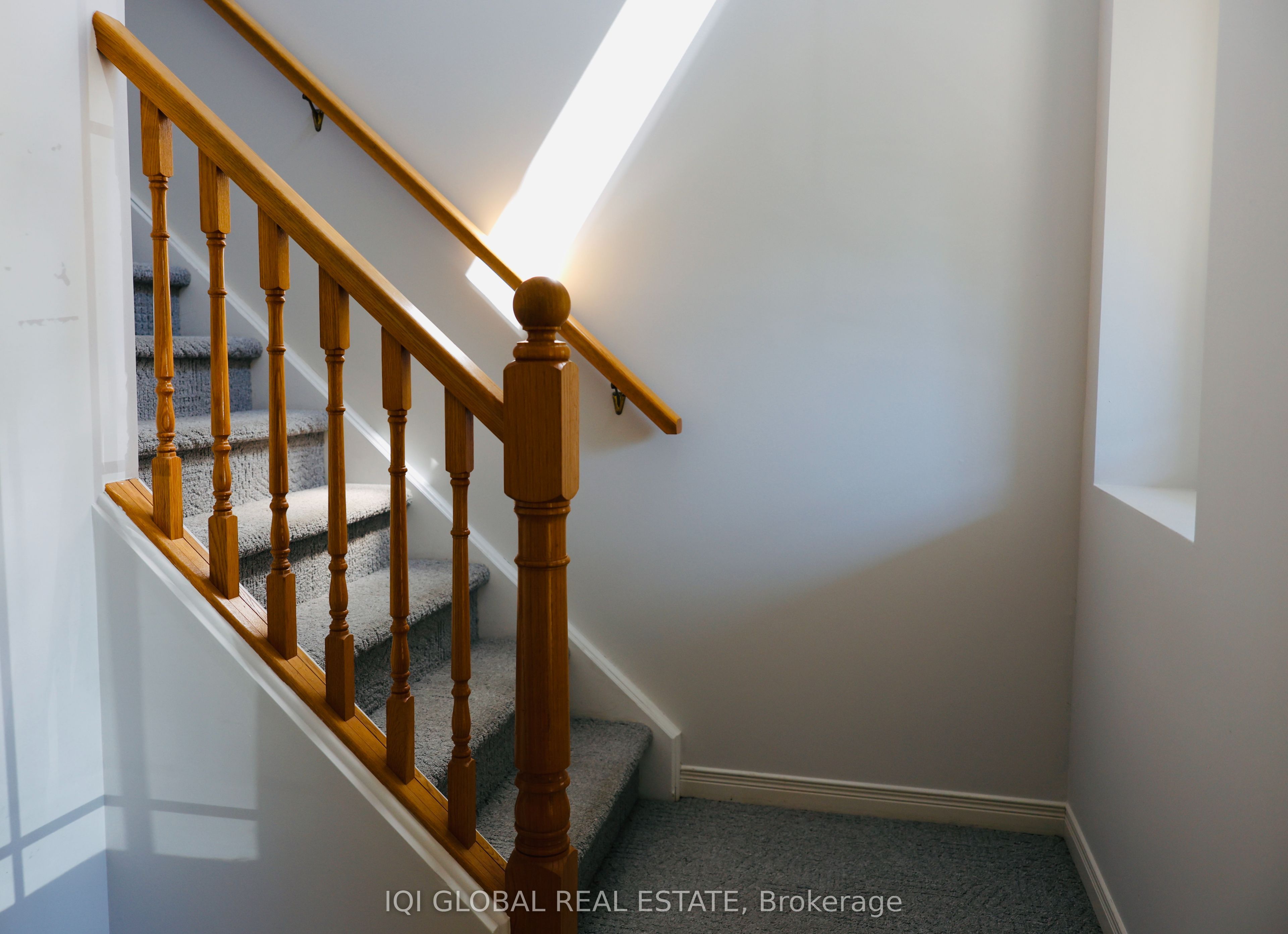 881 Blacksmith Street, London North, ON N6H 5R5 photo 3