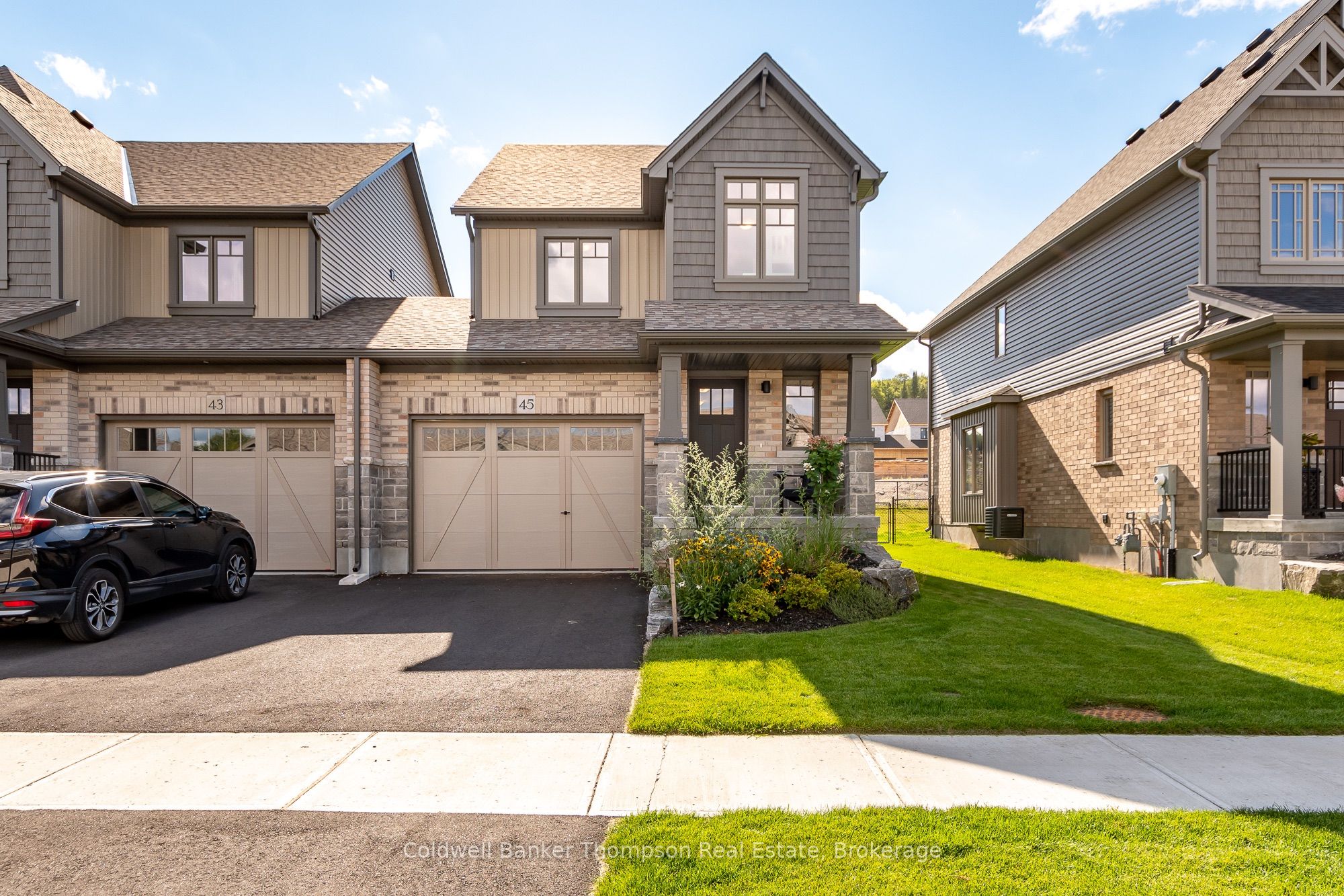 45 Charles Morley Boulevard, Huntsville, ON P1H 0G5