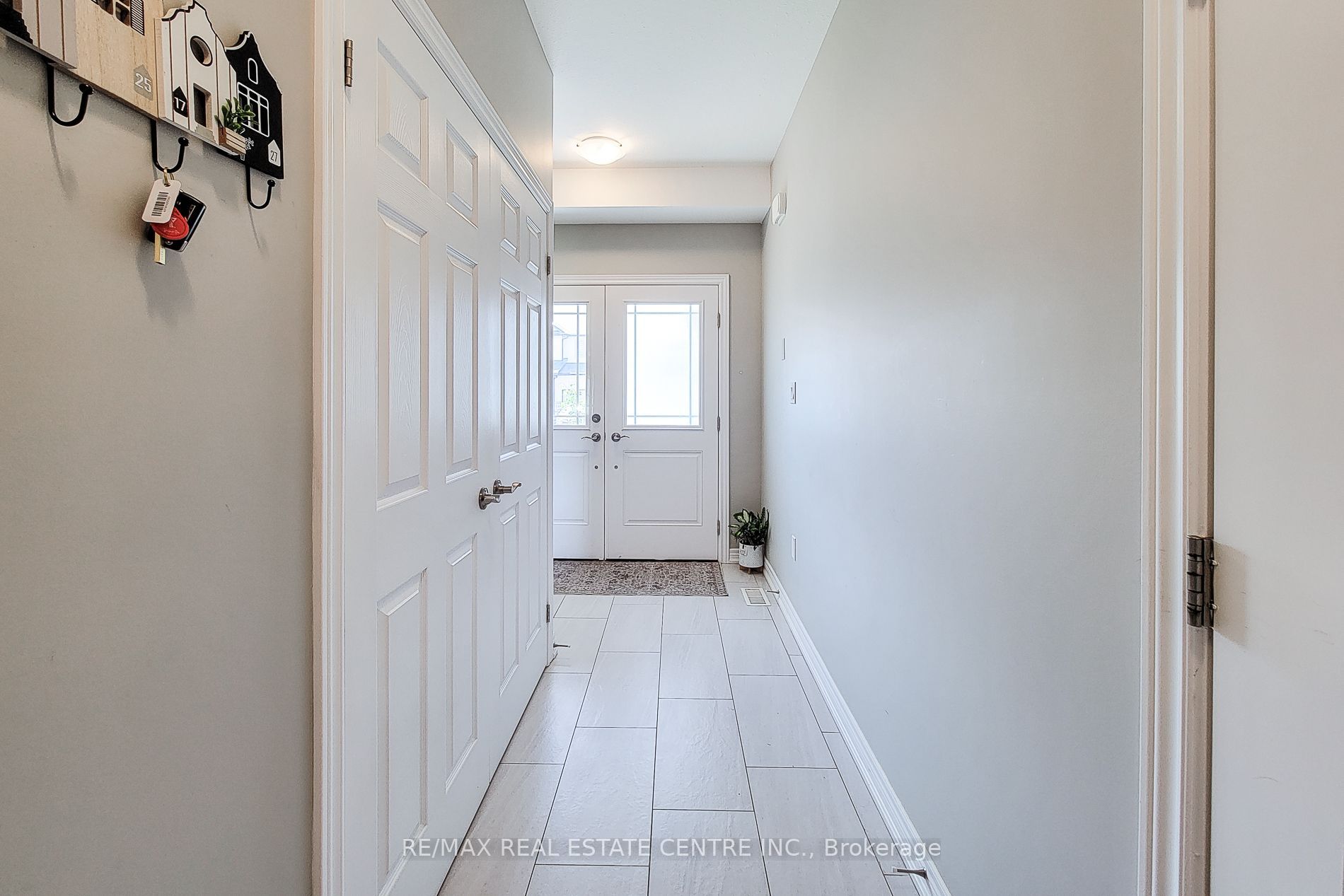 12 Bowman Crescent, Thorold, ON L2V 0G3 photo 5