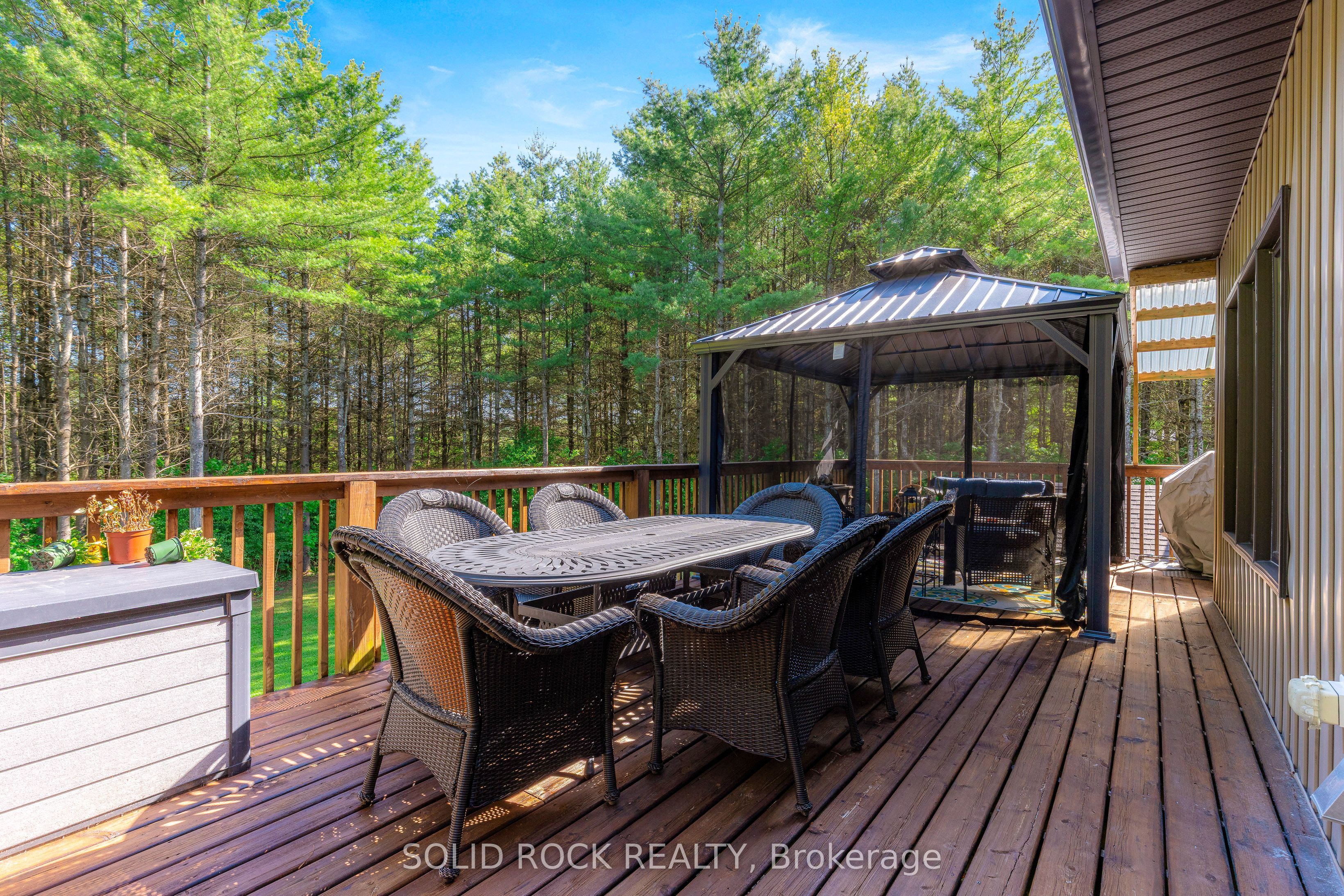 717 Upper Oak Leaf Road, Athens, ON K0E 1B0 photo 3