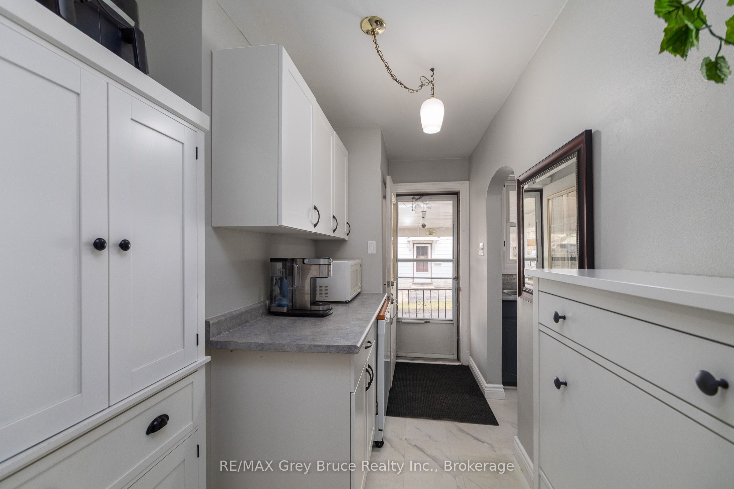 2120 4th Avenue W, Owen Sound, ON N4K 4Y5 photo 5