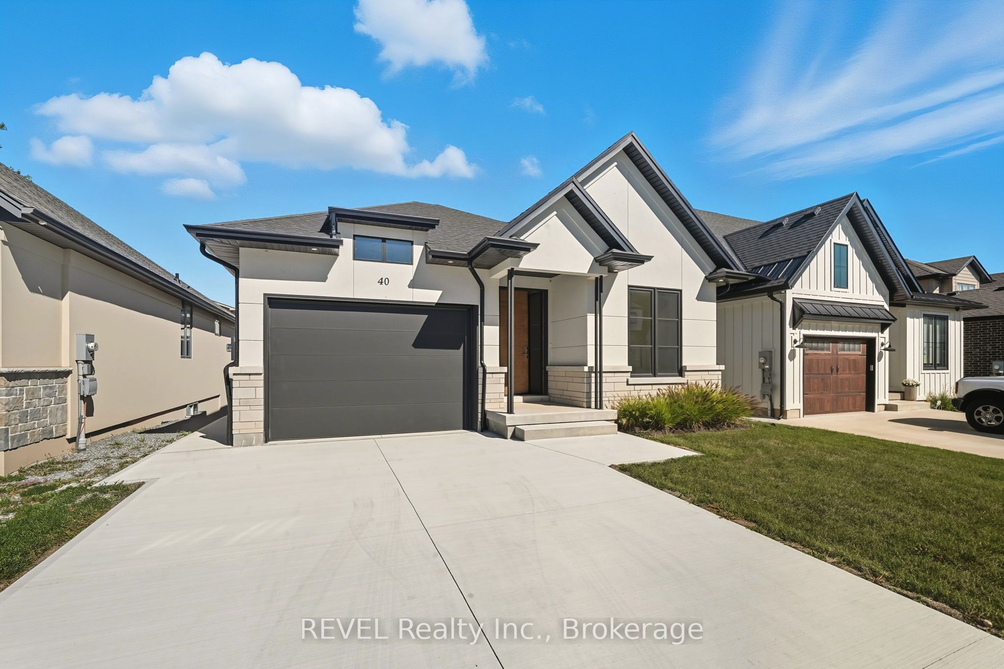 40 IVY Crescent, Thorold, ON L2V 0J9 photo 4