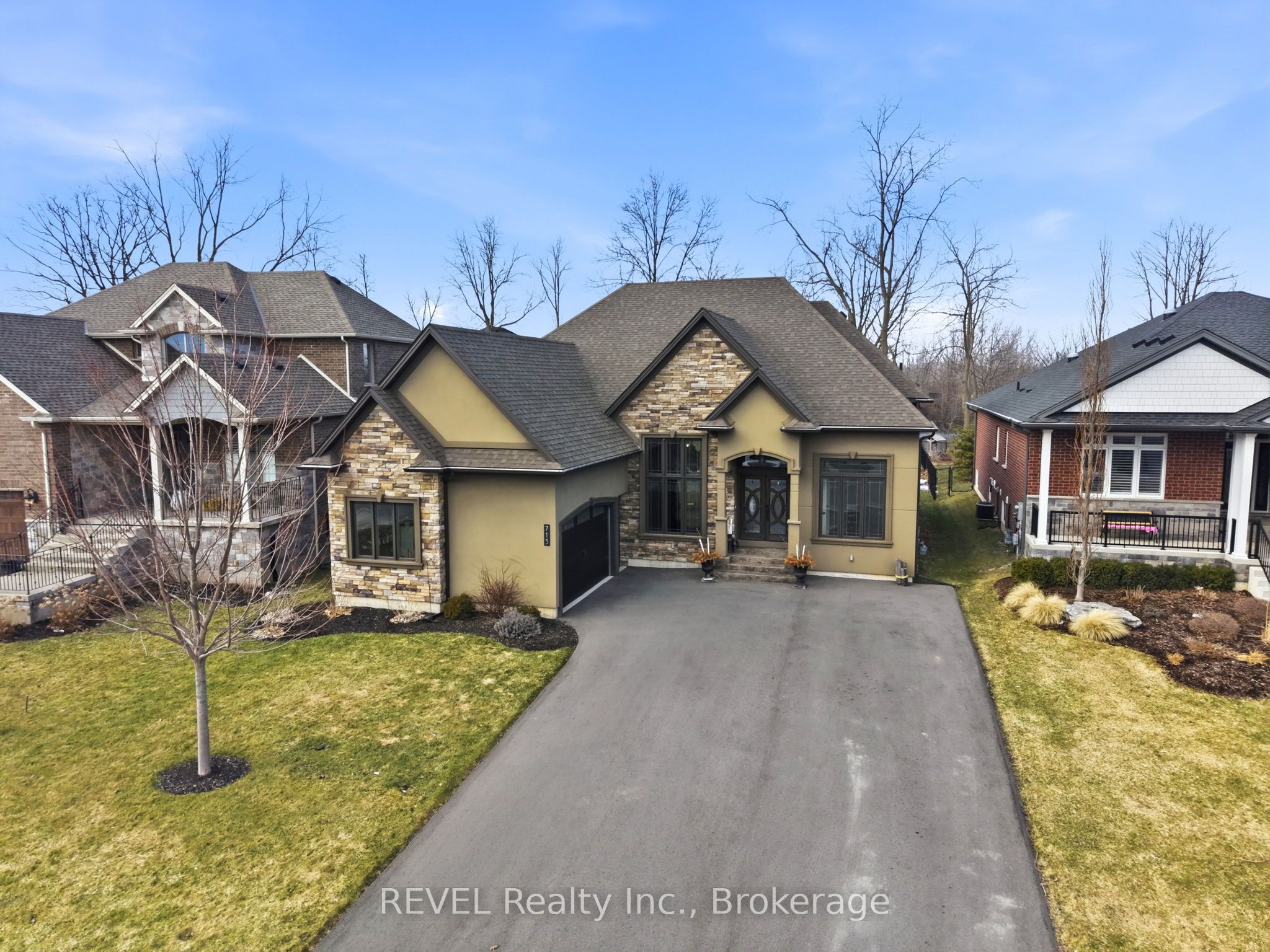 713 Clarence Street, Port Colborne, ON L3K 6B8