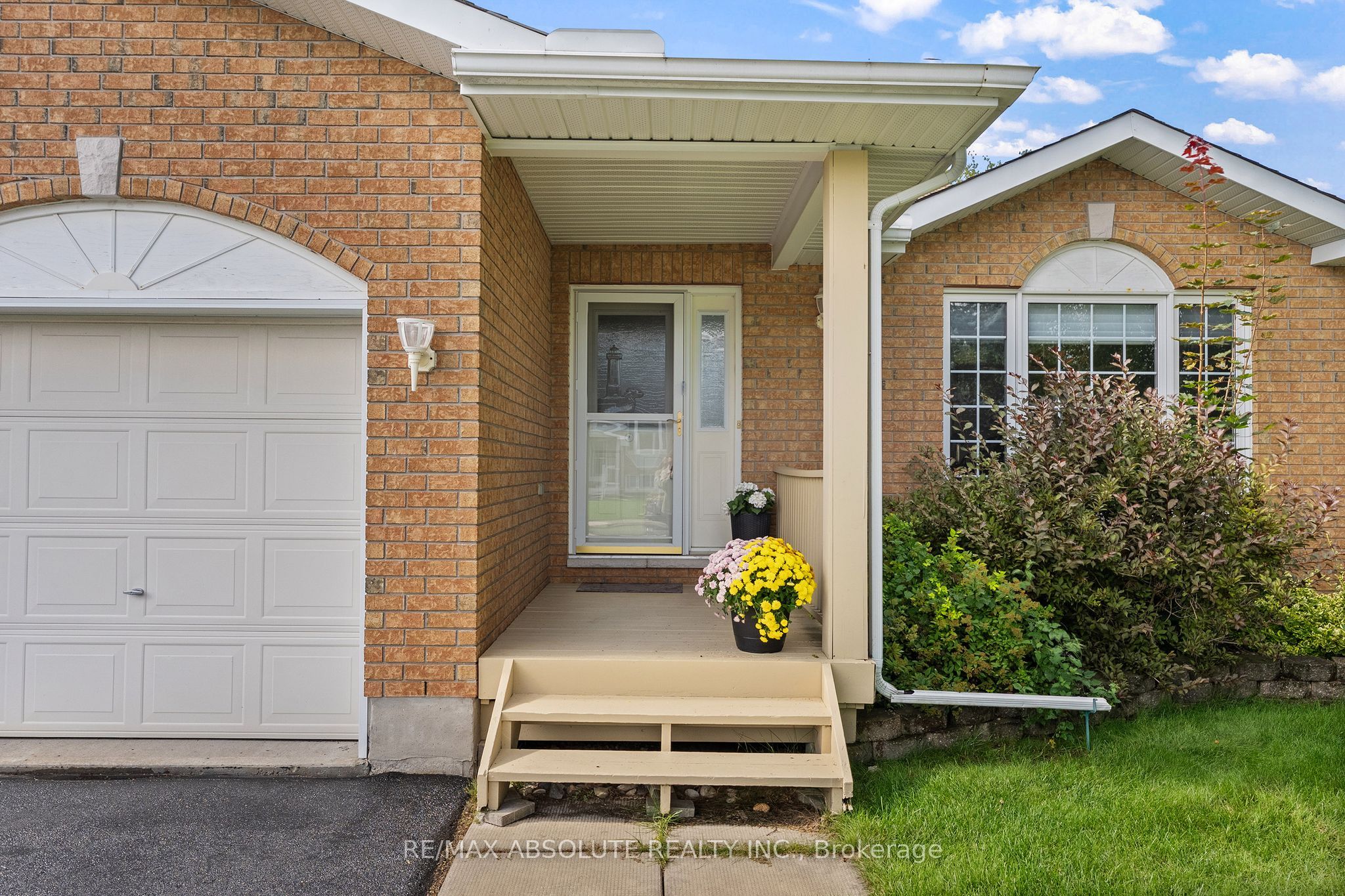 1 River Ridge Crescent, Arnprior, ON K7S 3W1 photo 2