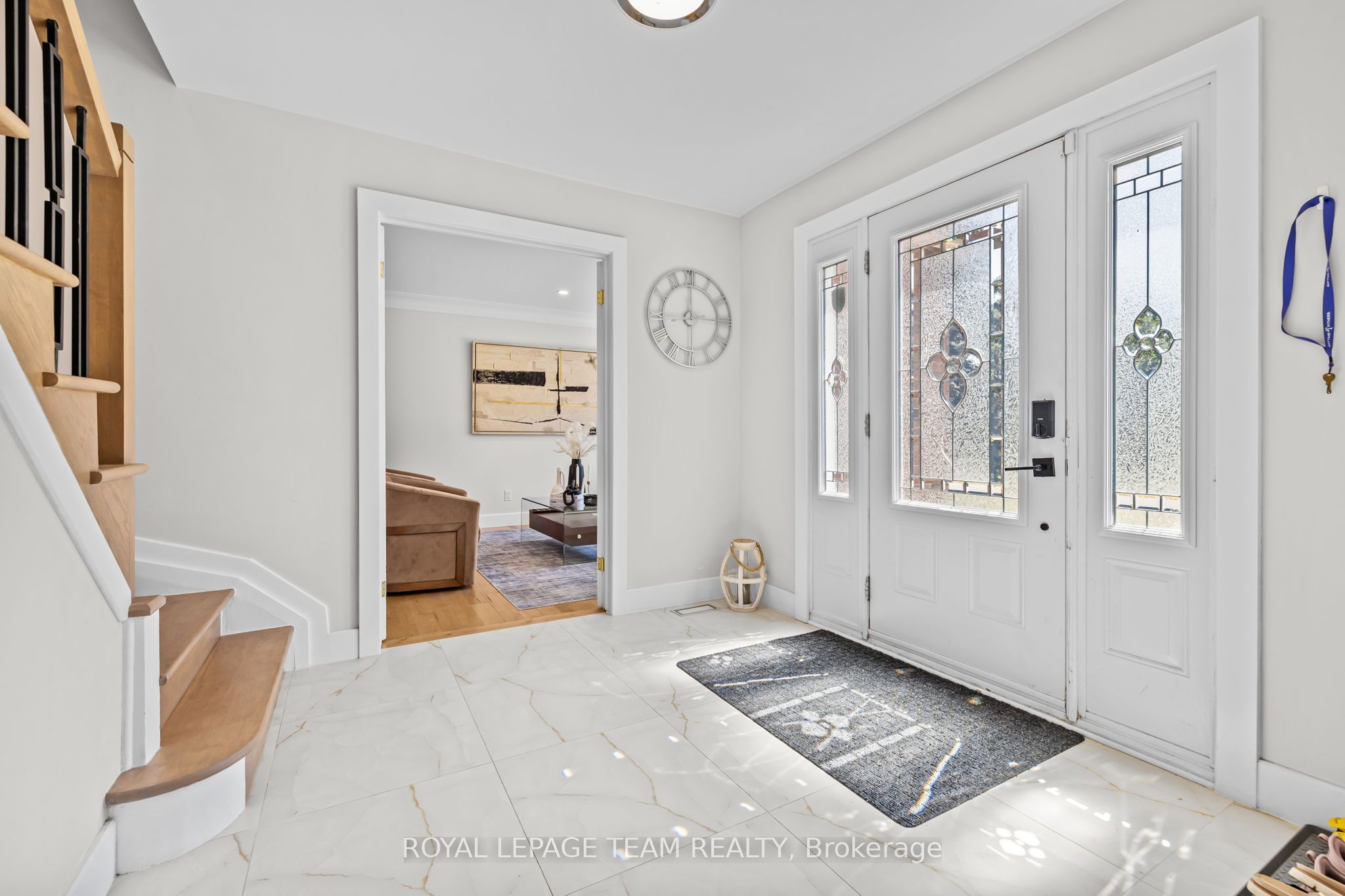 1288 Plante Drive A, Hunt Club - Windsor Park Village and Area, ON K1V 9G2 photo 2