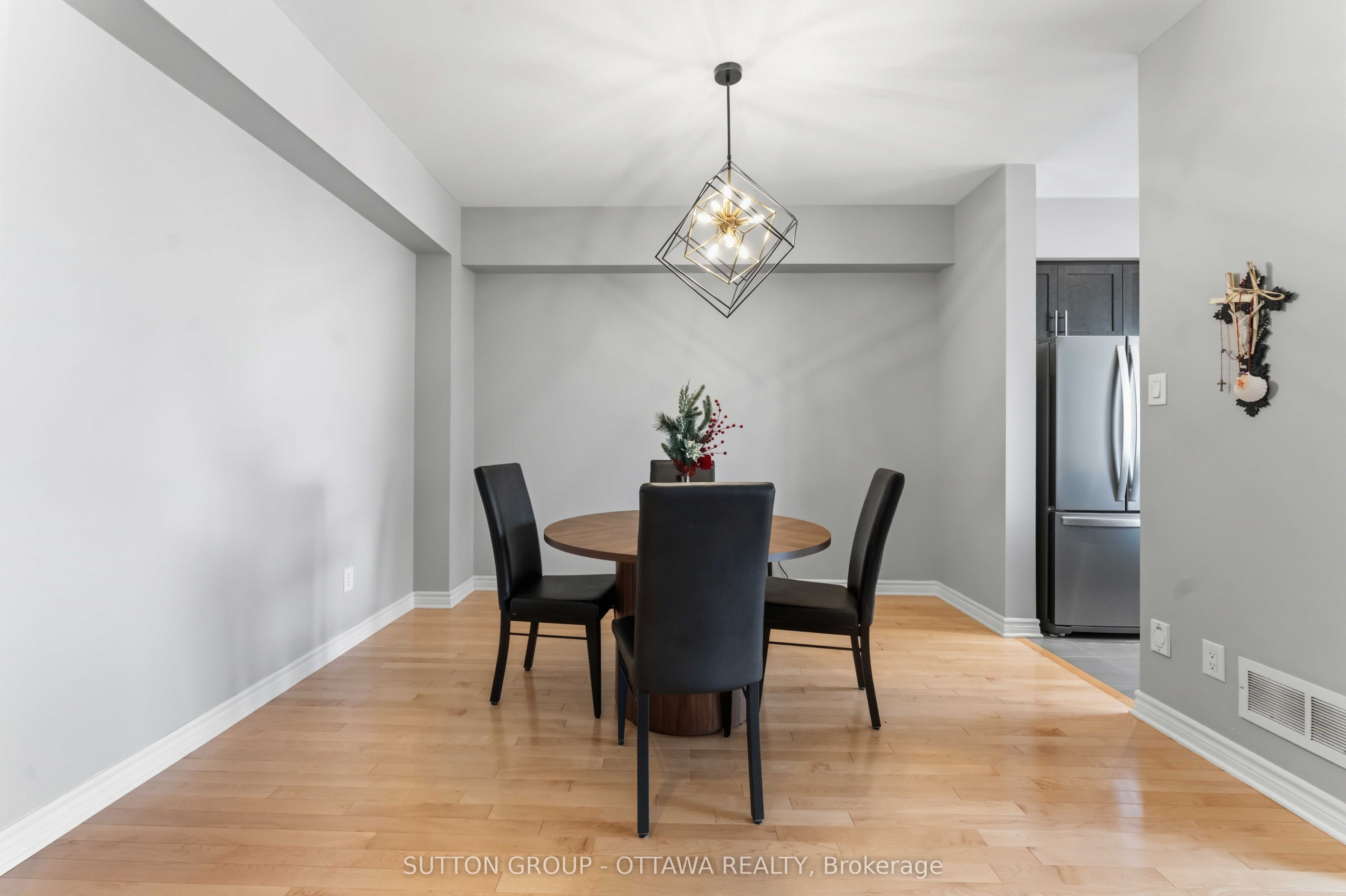 136 Mattingly Way, Blossom Park - Airport and Area, ON K4M 0C5 photo 4